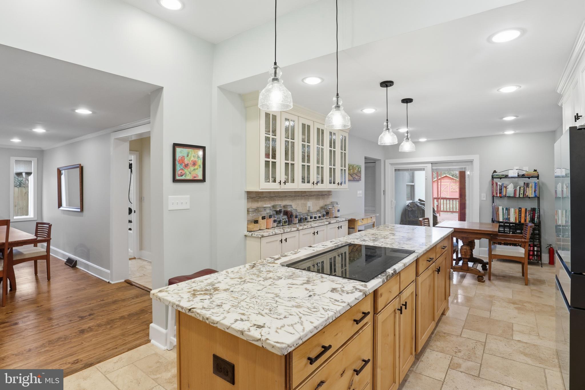 3134 CLAYBORNE AVENUE