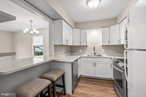 Photo of 42 Bridgewater Drive, MARLTON, NJ 08053 (MLS # NJBL2120636)