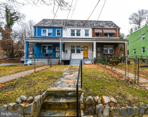 Townhouse For Sale - 4010 Southern Avenue<br/> WASHINGTON, DC 20020