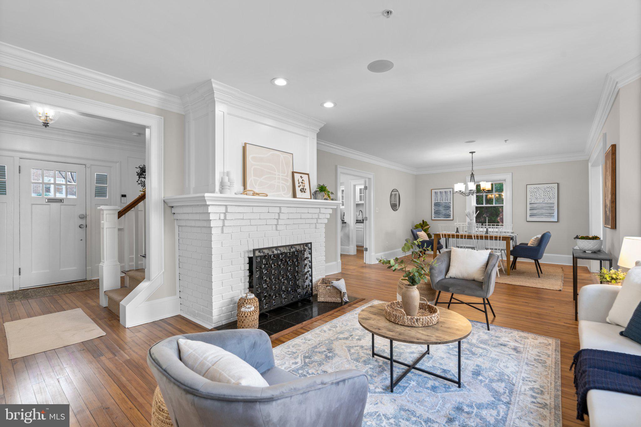 MURRAY HILL - Residential