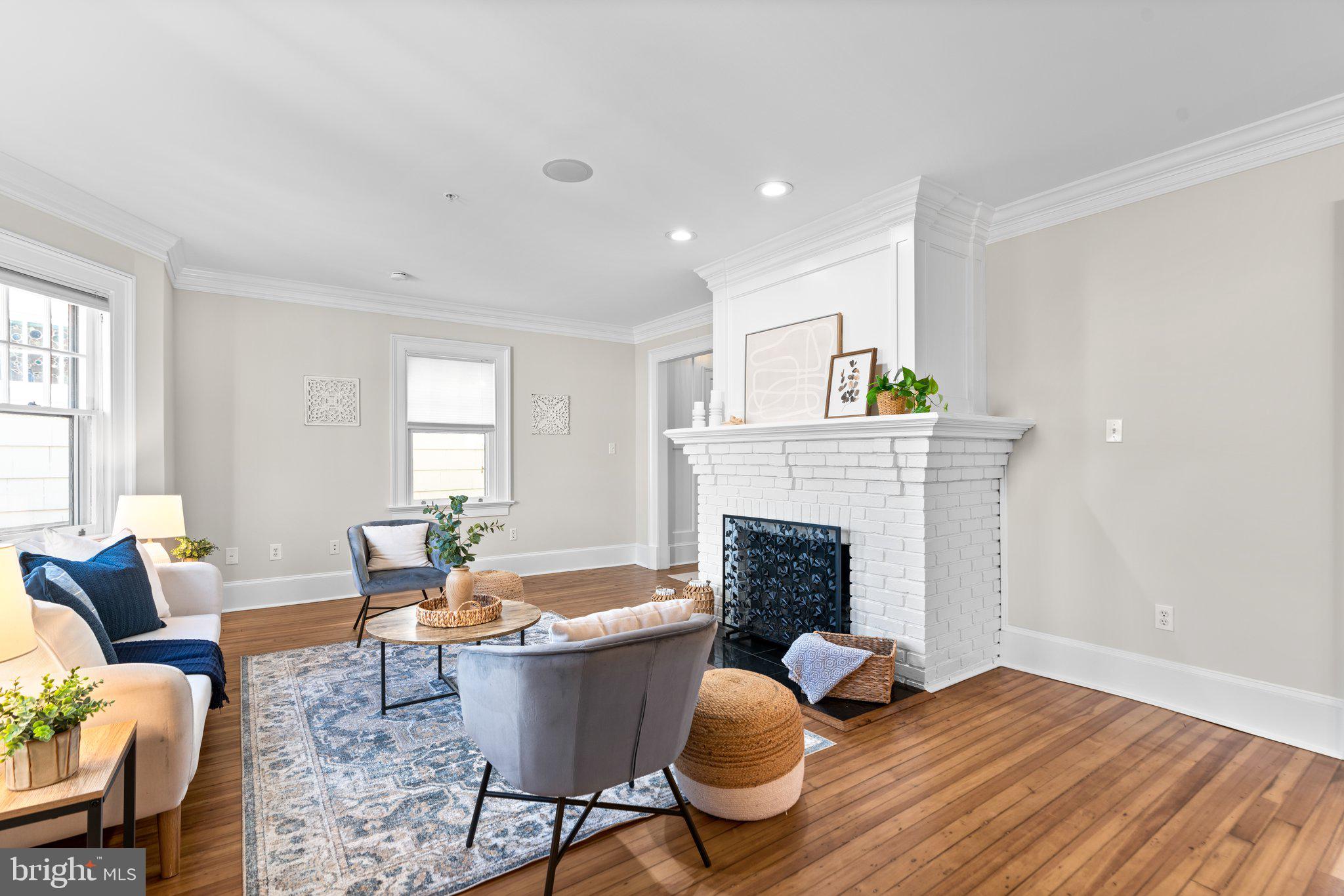 MURRAY HILL - Residential