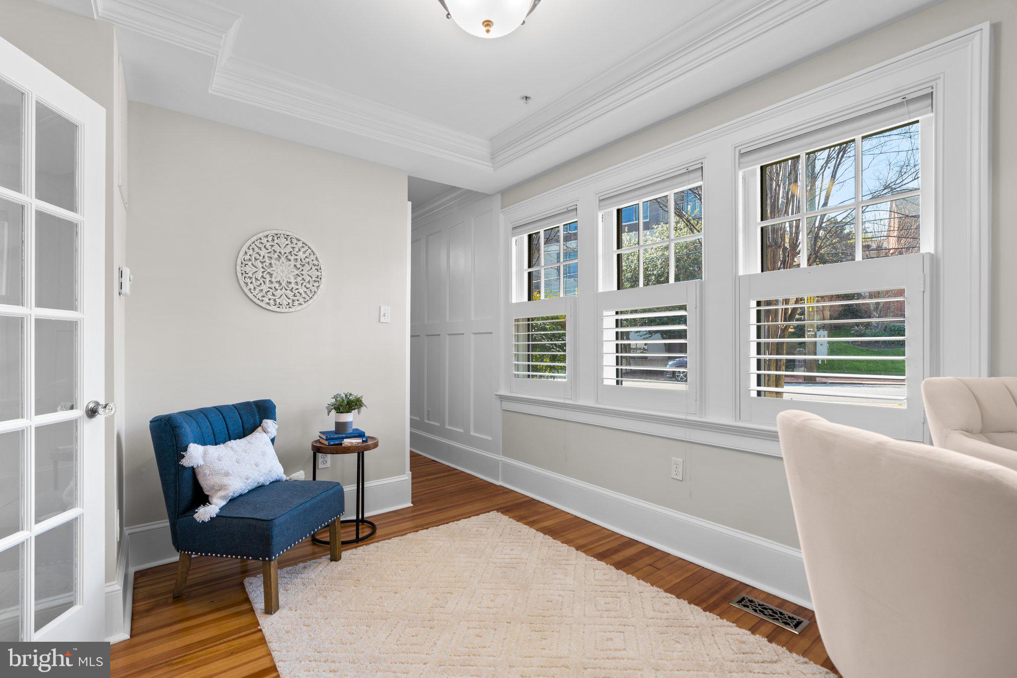 MURRAY HILL - Residential