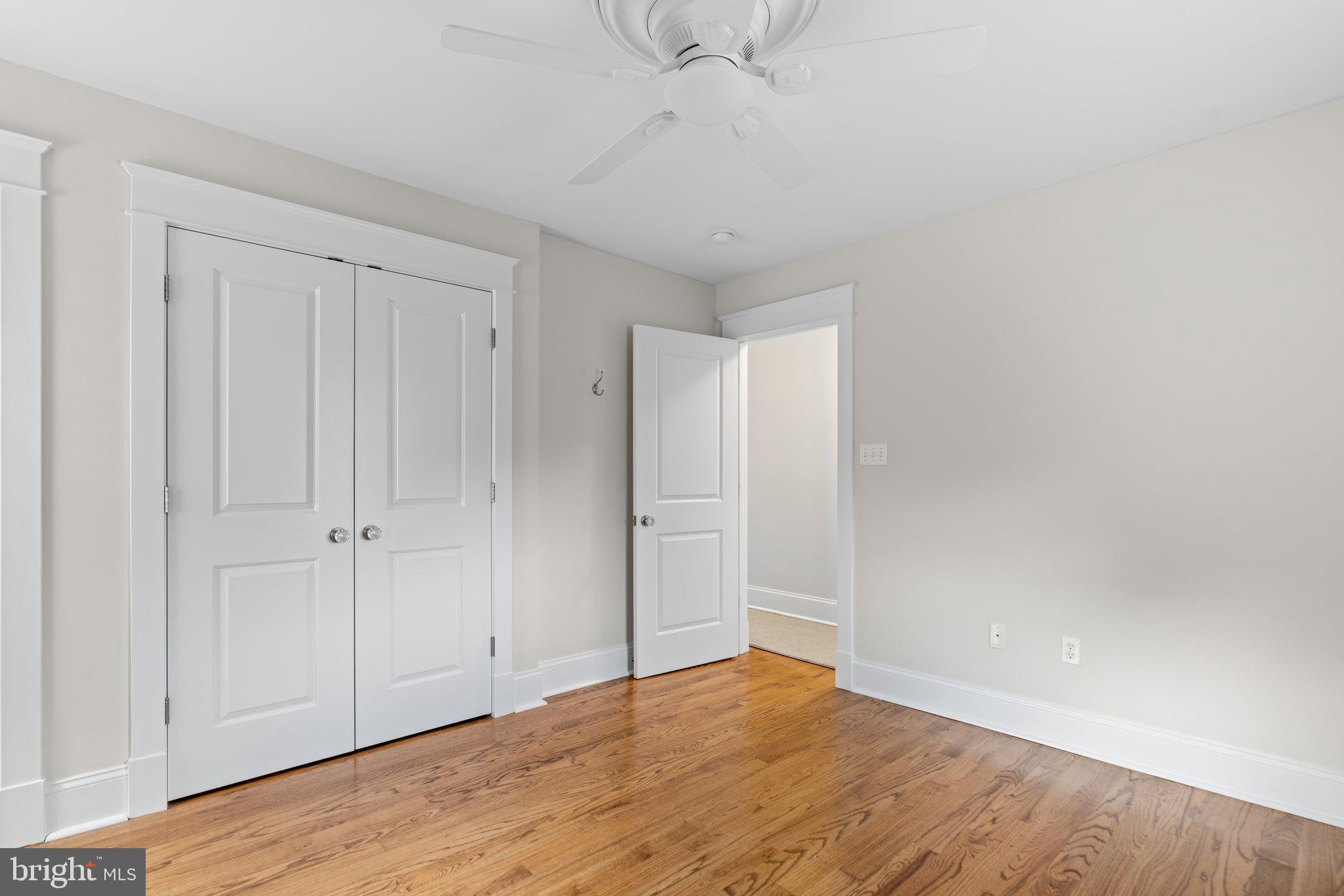 MURRAY HILL - Residential