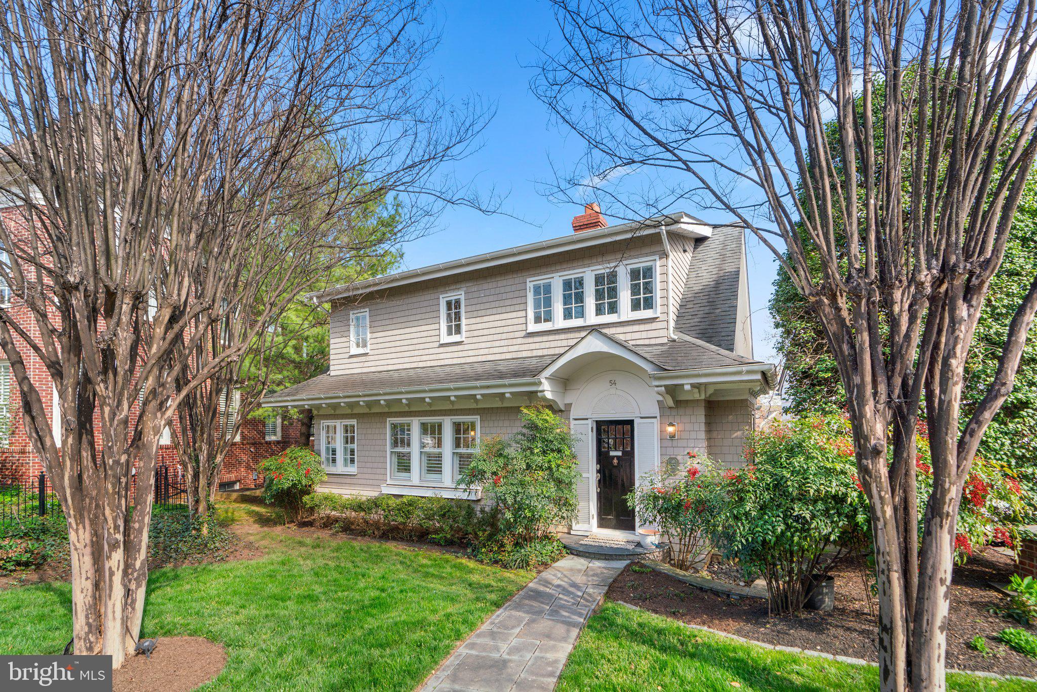 MURRAY HILL - Residential