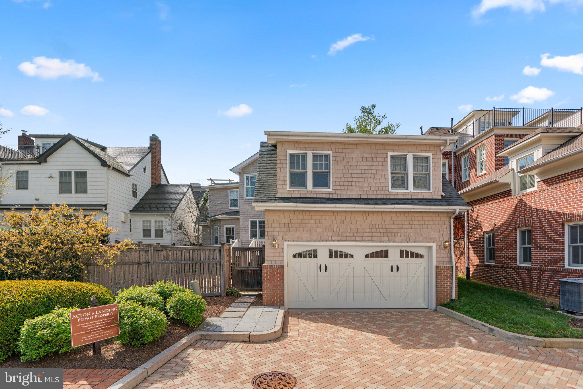 MURRAY HILL - Residential