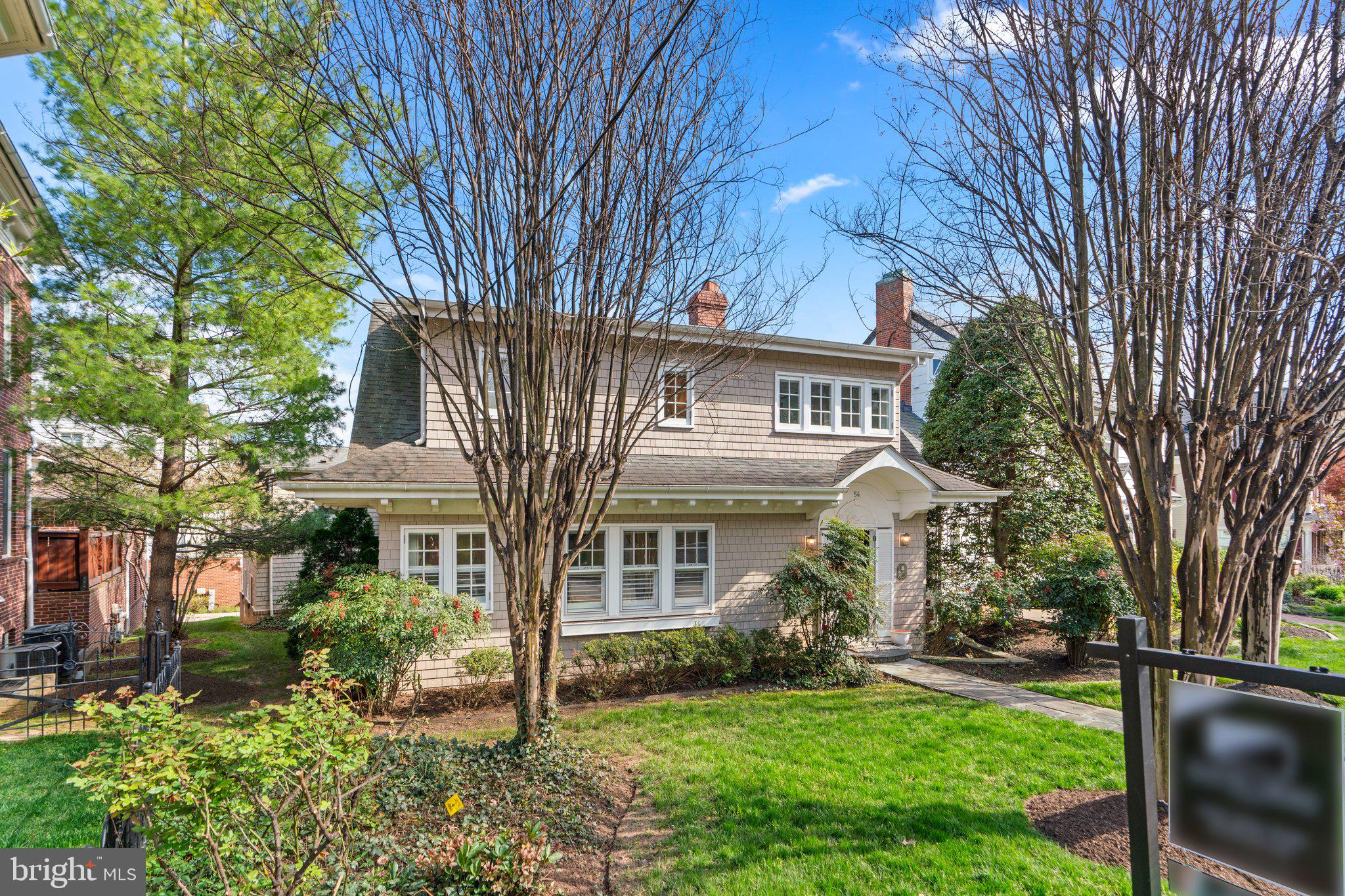 MURRAY HILL - Residential