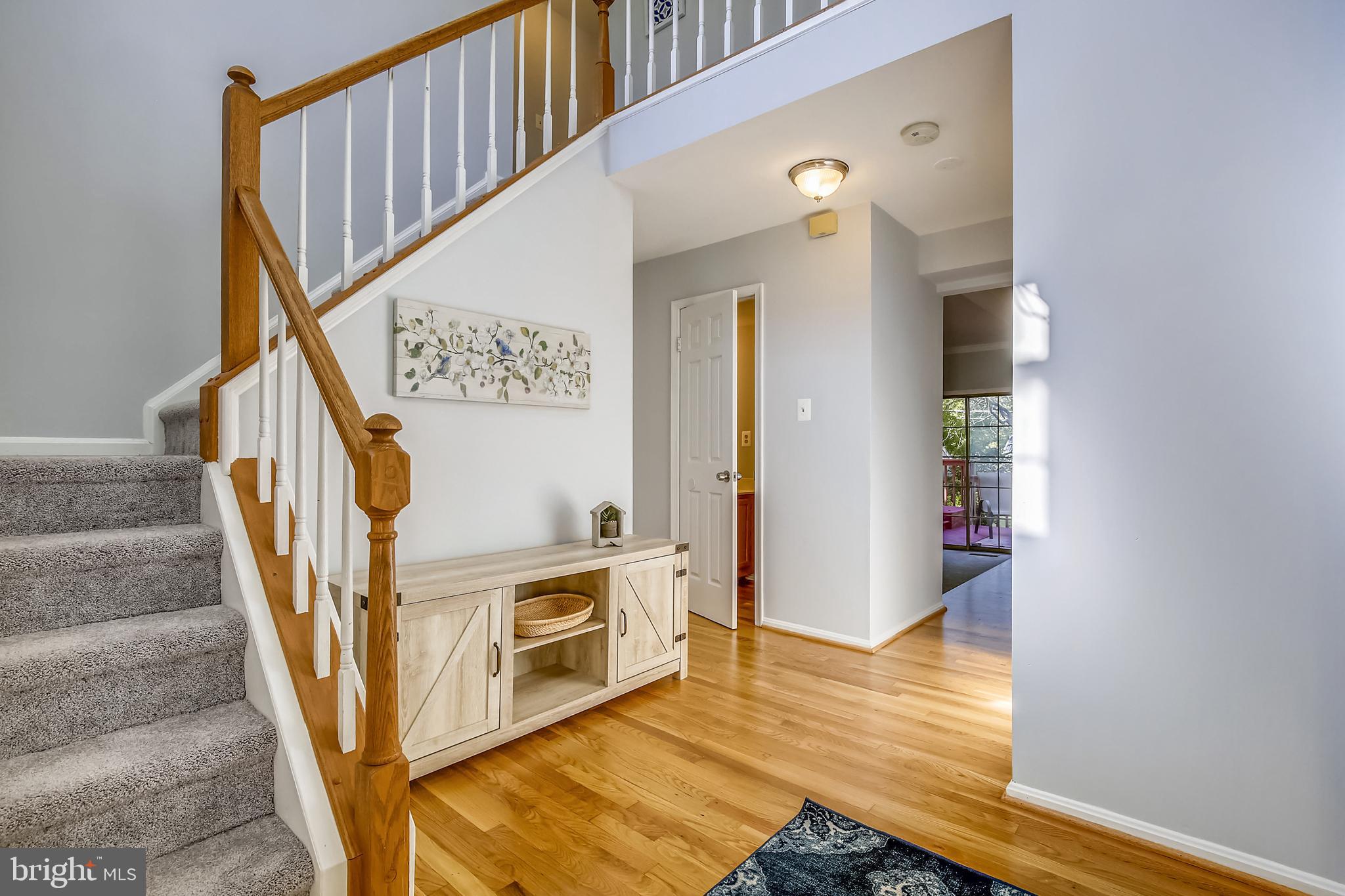 FLOWER HILL - Residential