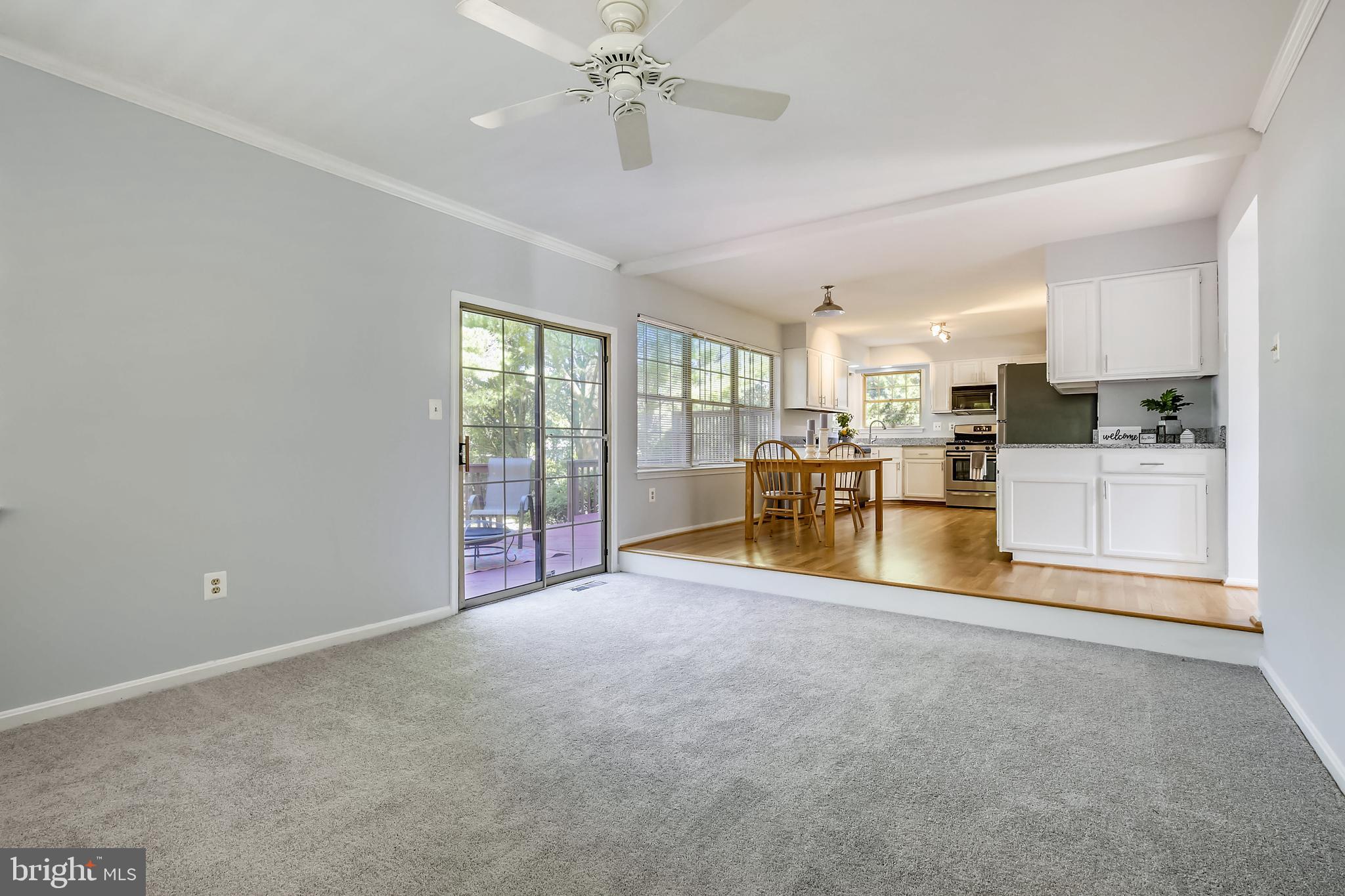 FLOWER HILL - Residential