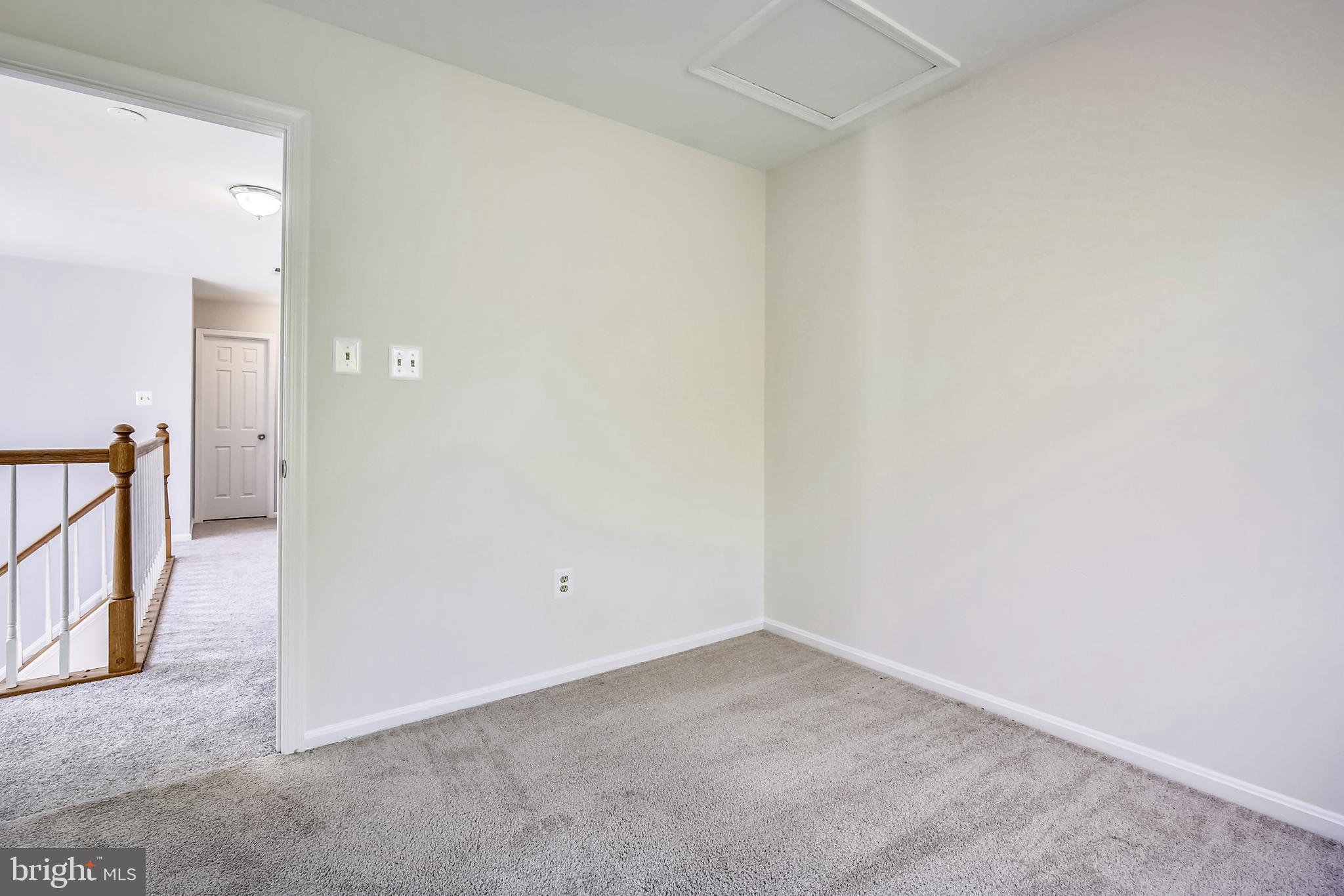 FLOWER HILL - Residential