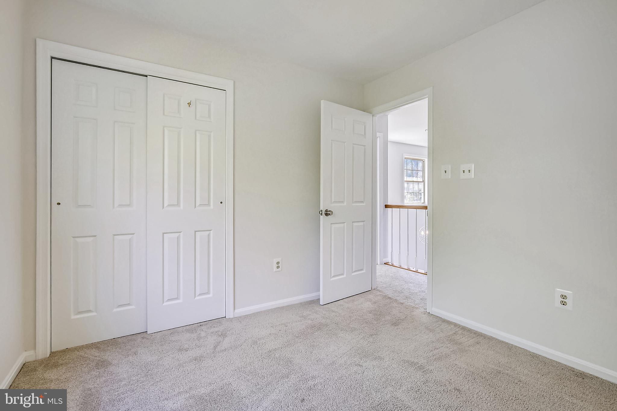 FLOWER HILL - Residential