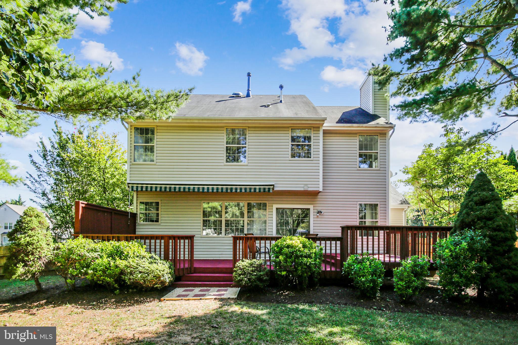 FLOWER HILL - Residential