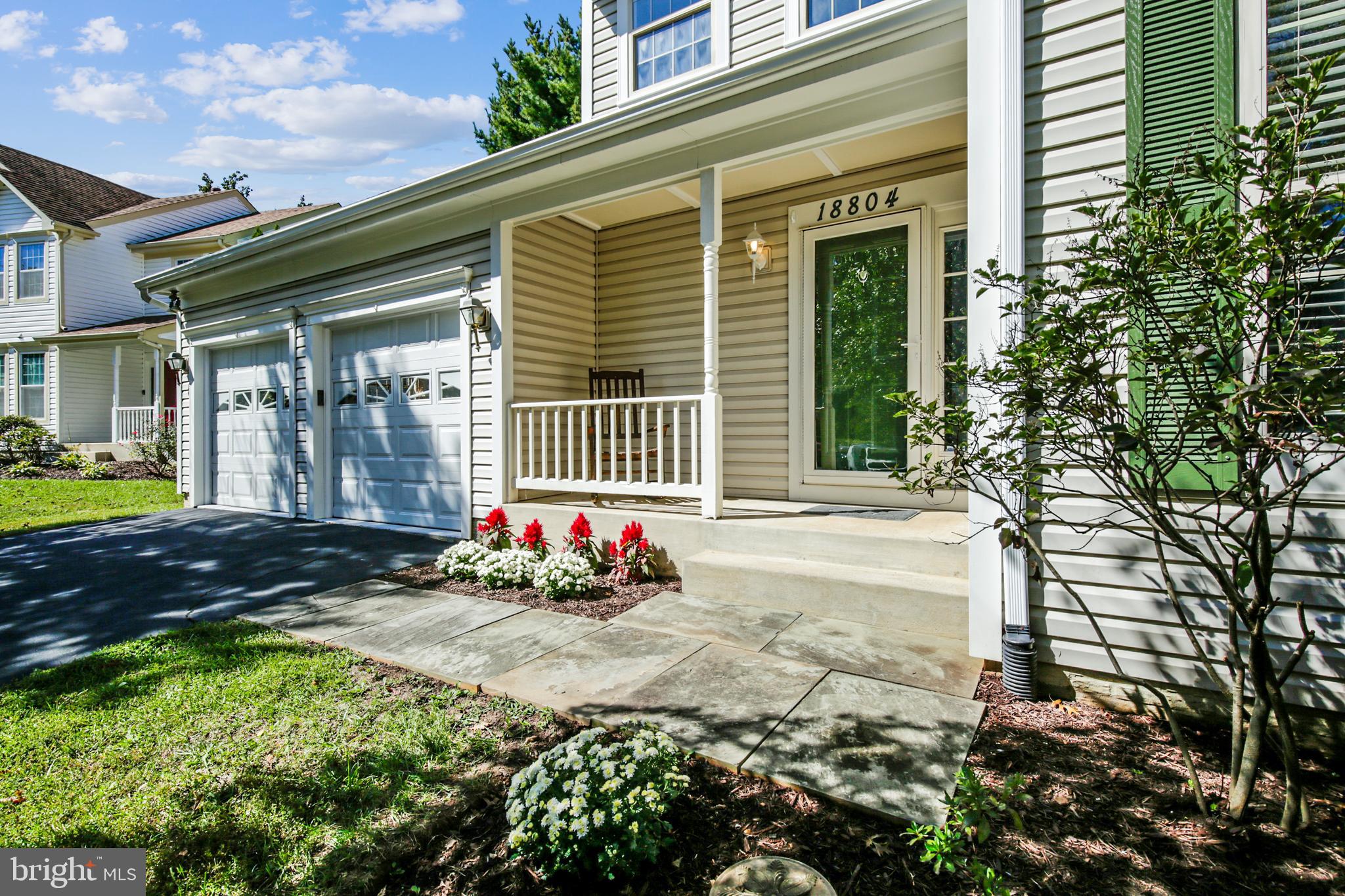 FLOWER HILL - Residential