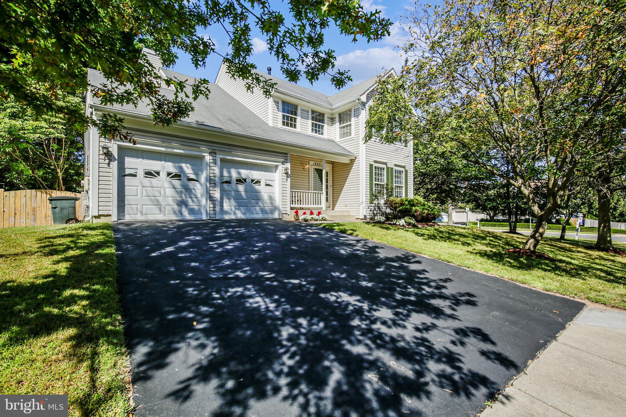 FLOWER HILL - Residential