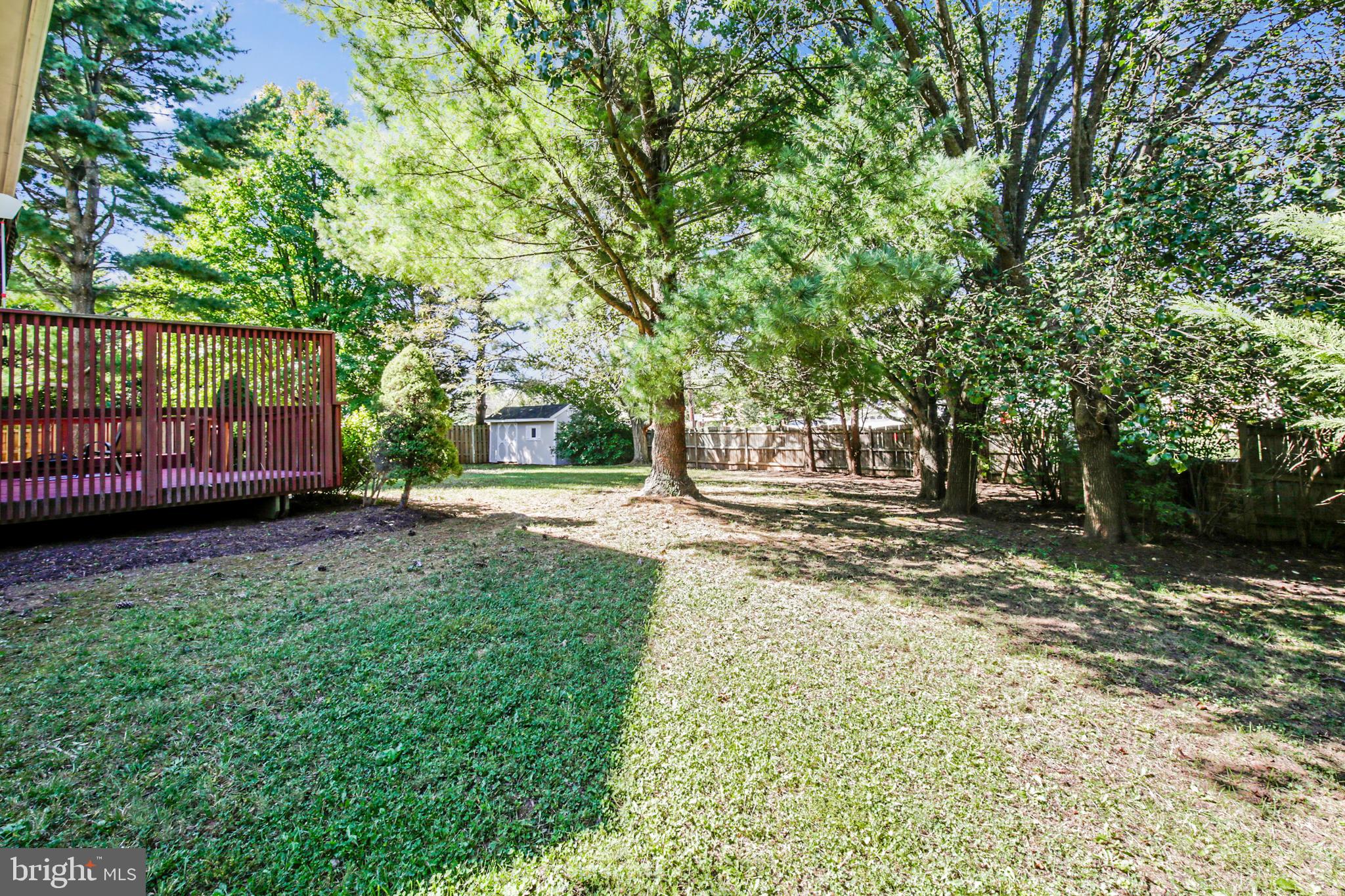 FLOWER HILL - Residential