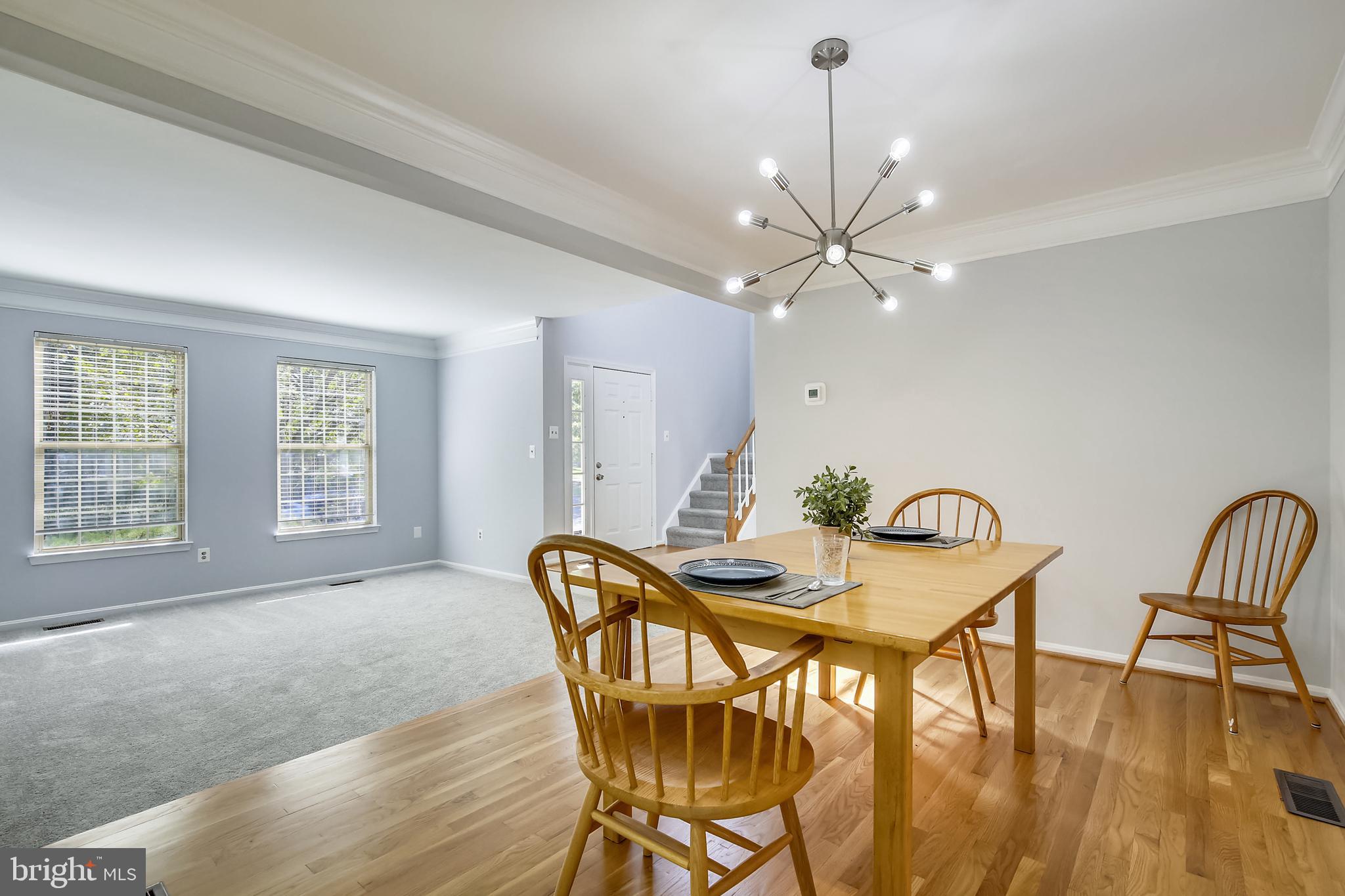 FLOWER HILL - Residential