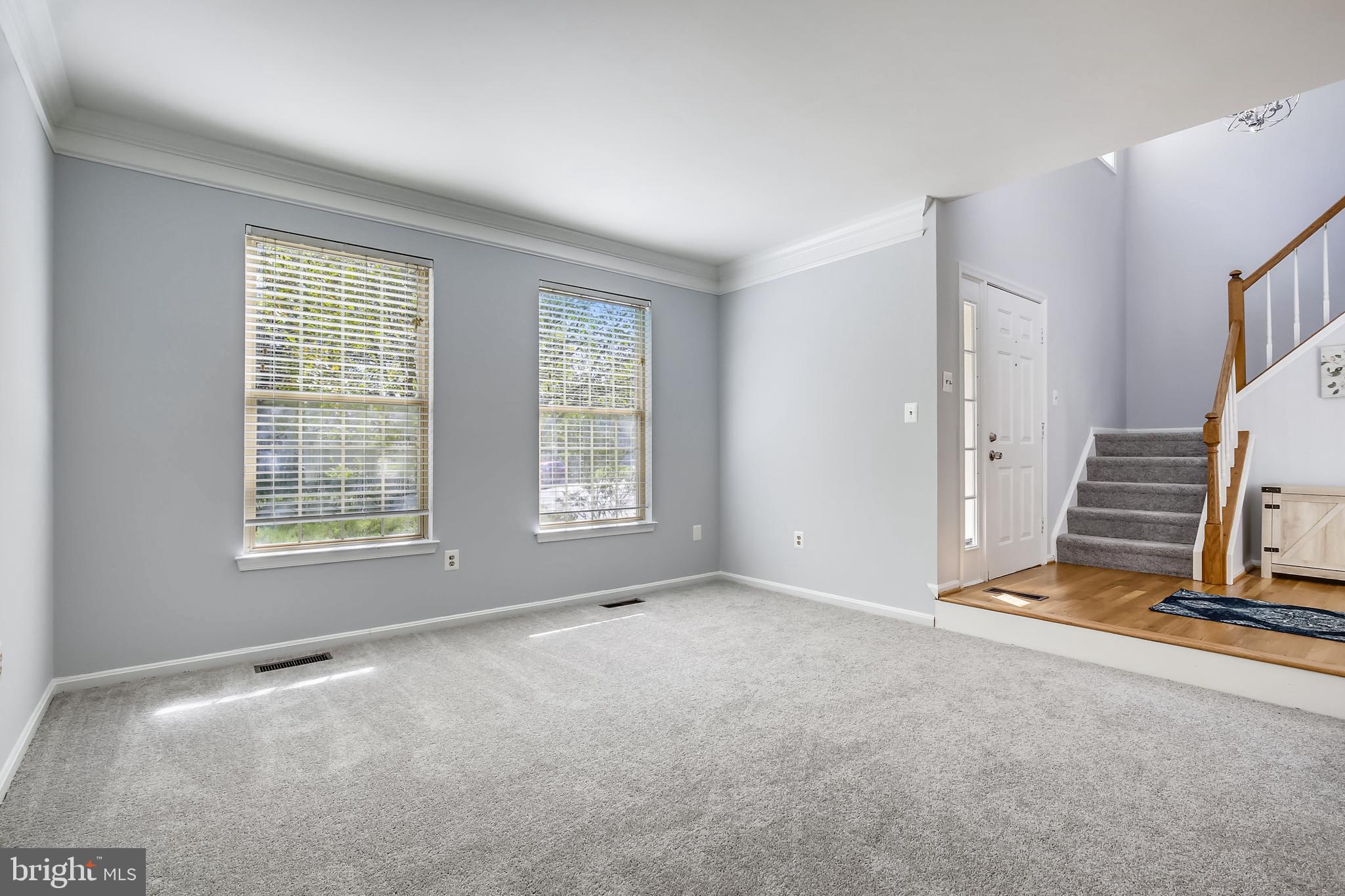 FLOWER HILL - Residential