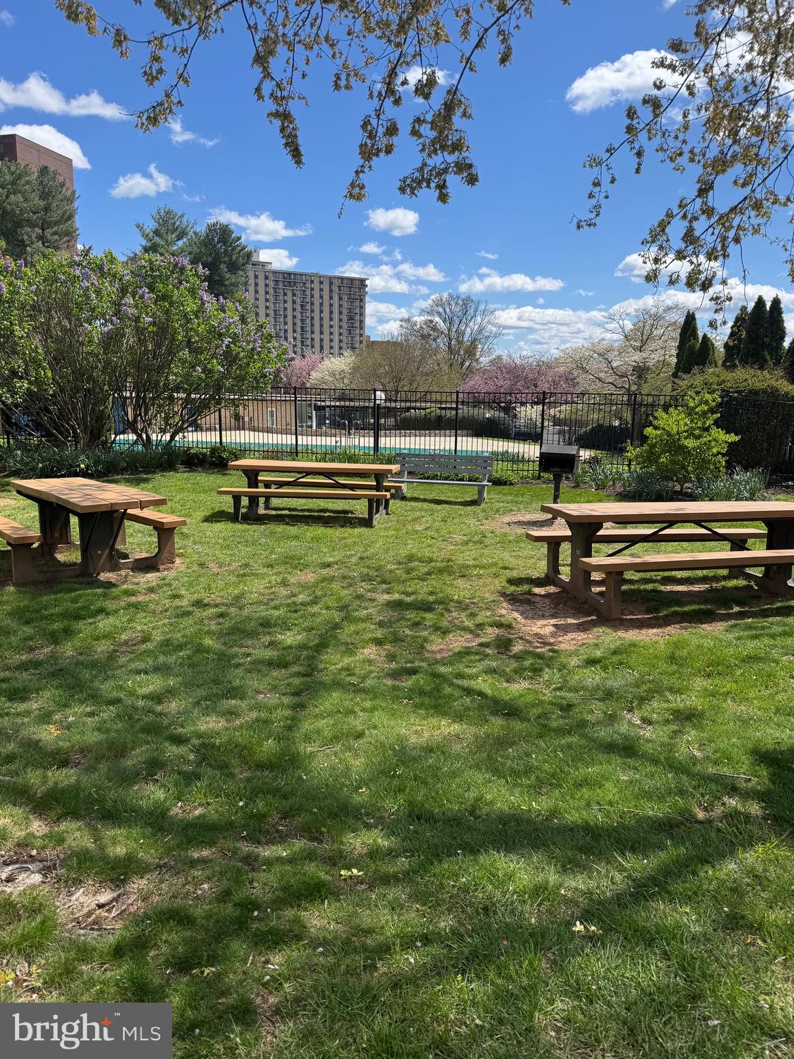 SPRINGLAKE - Residential Lease