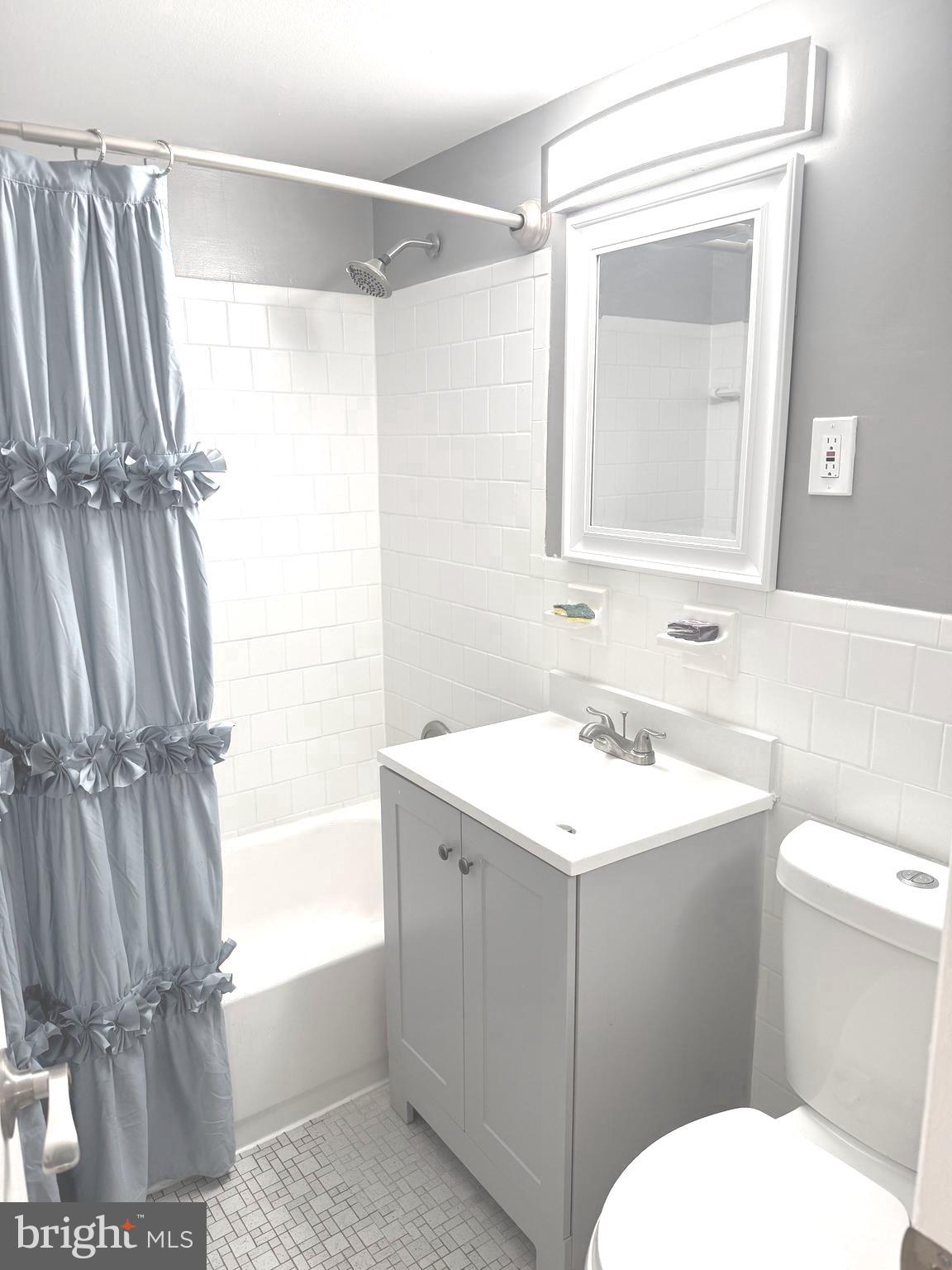 SPRINGLAKE - Residential Lease