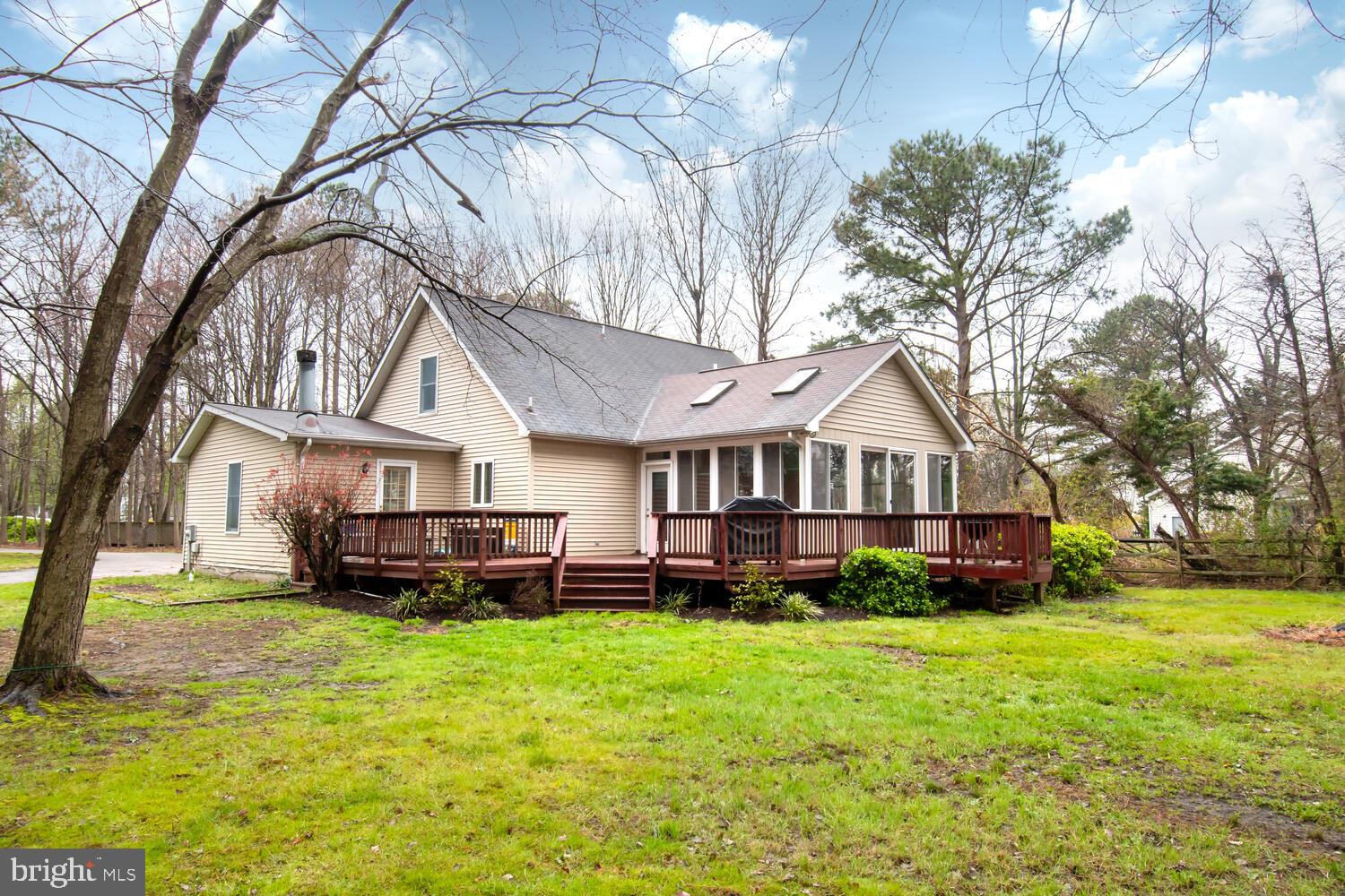 CREEKVIEW - Residential