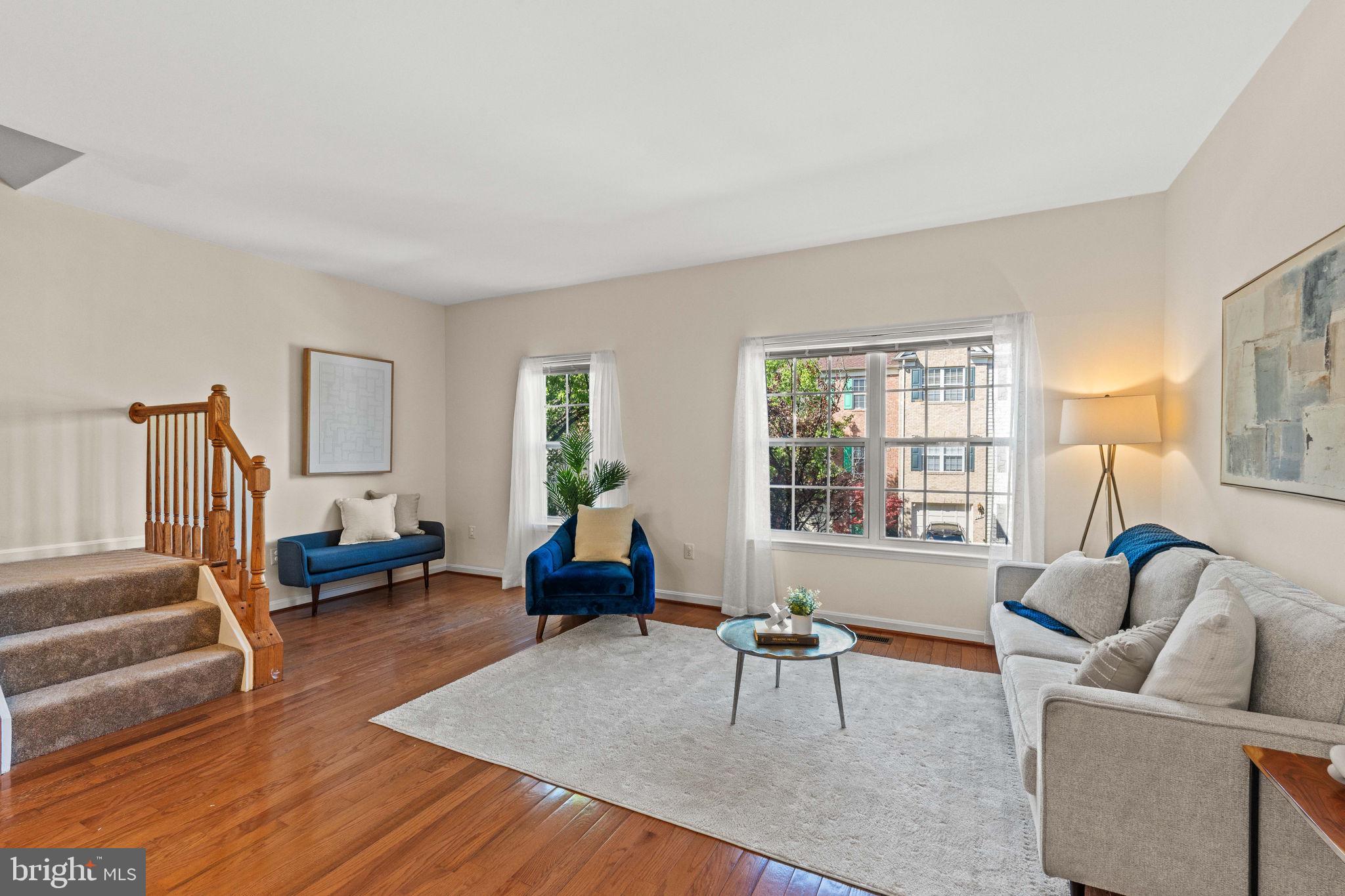 GUNSTON CORNER - Residential