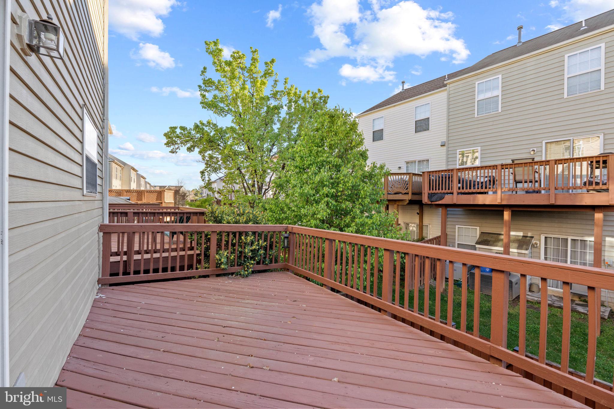 GUNSTON CORNER - Residential