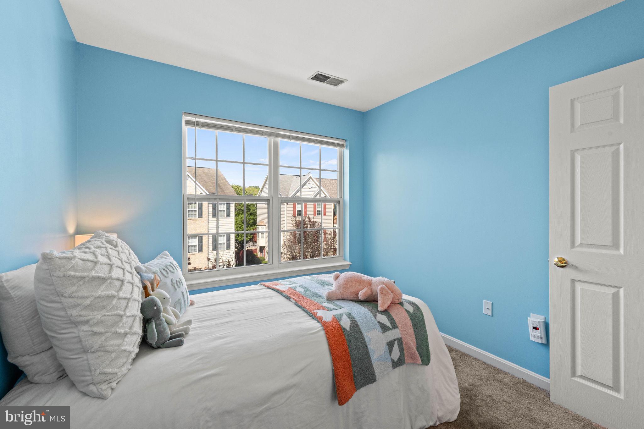 GUNSTON CORNER - Residential