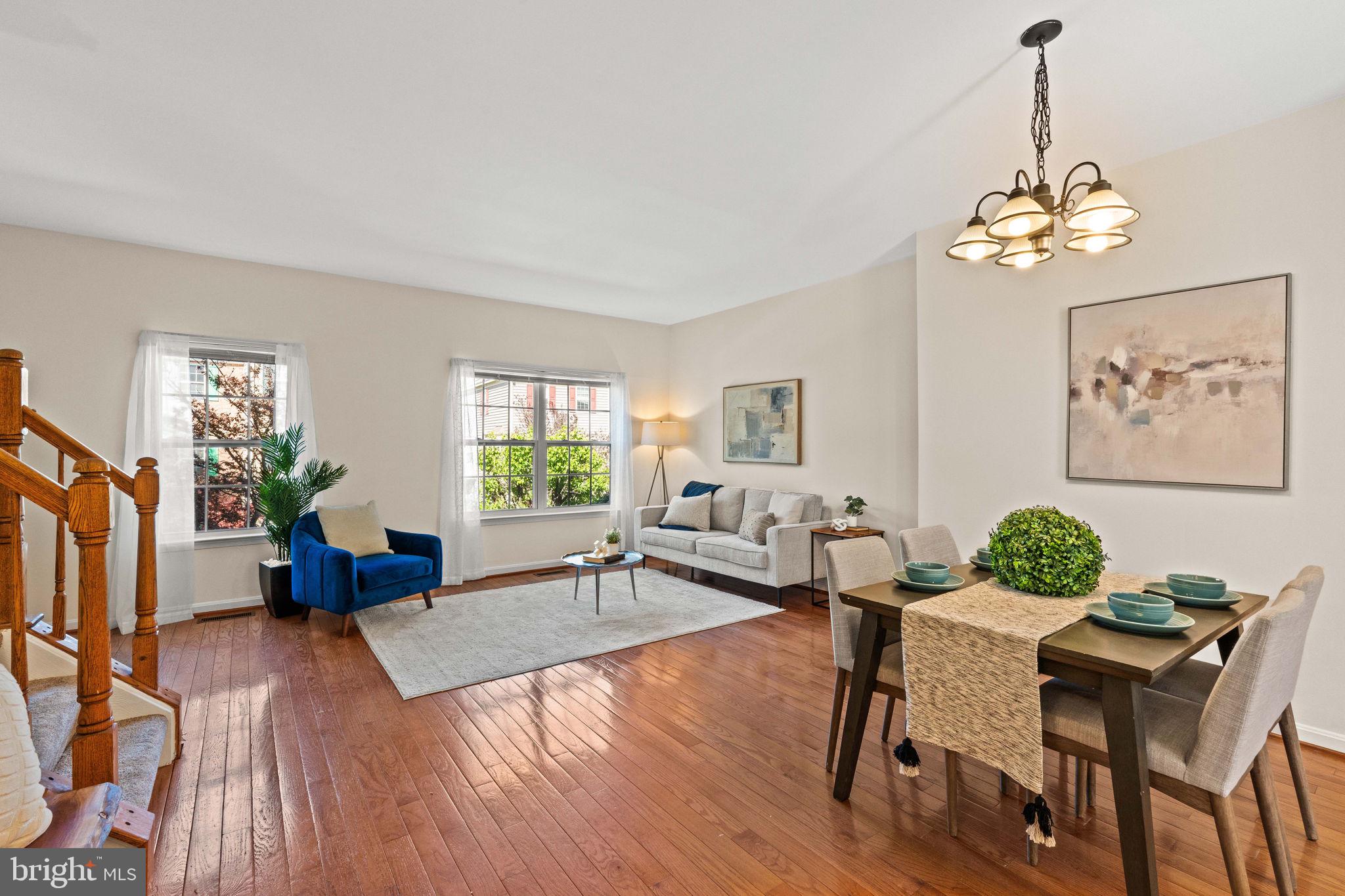 GUNSTON CORNER - Residential