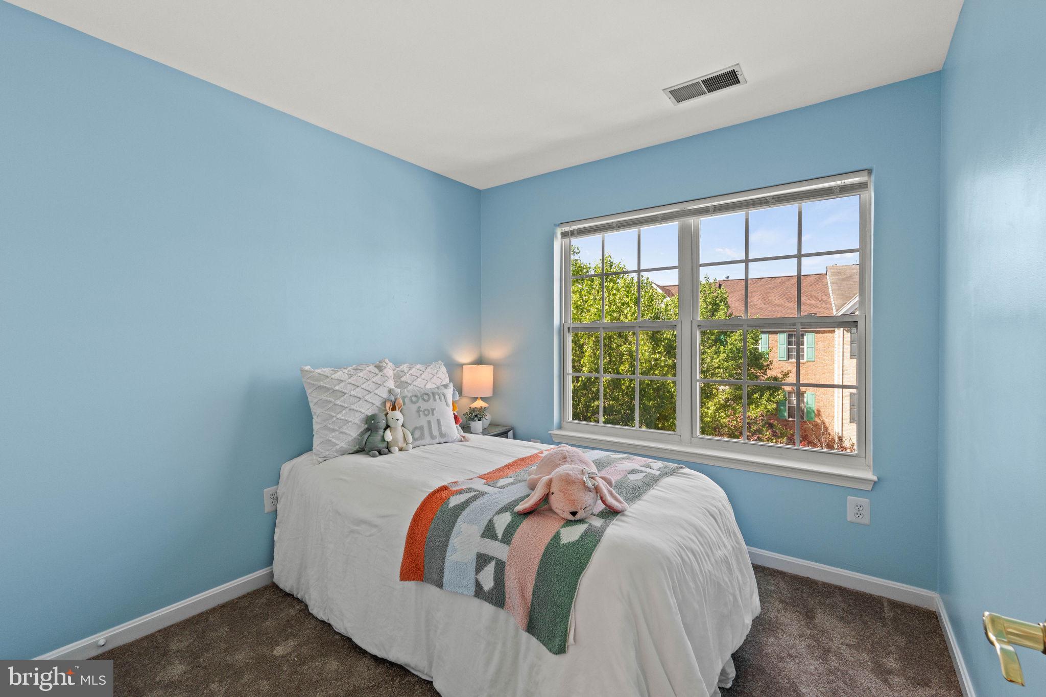 GUNSTON CORNER - Residential