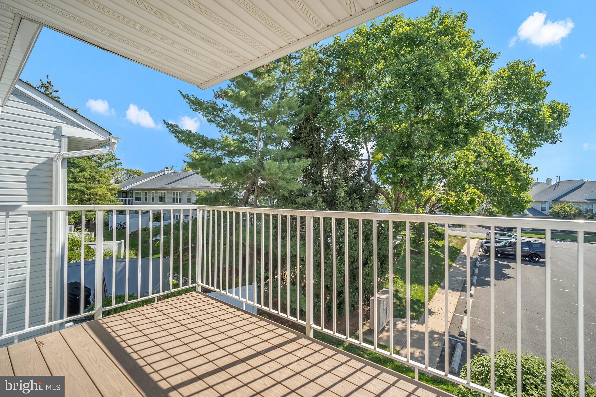 BROOKSTONE - Residential