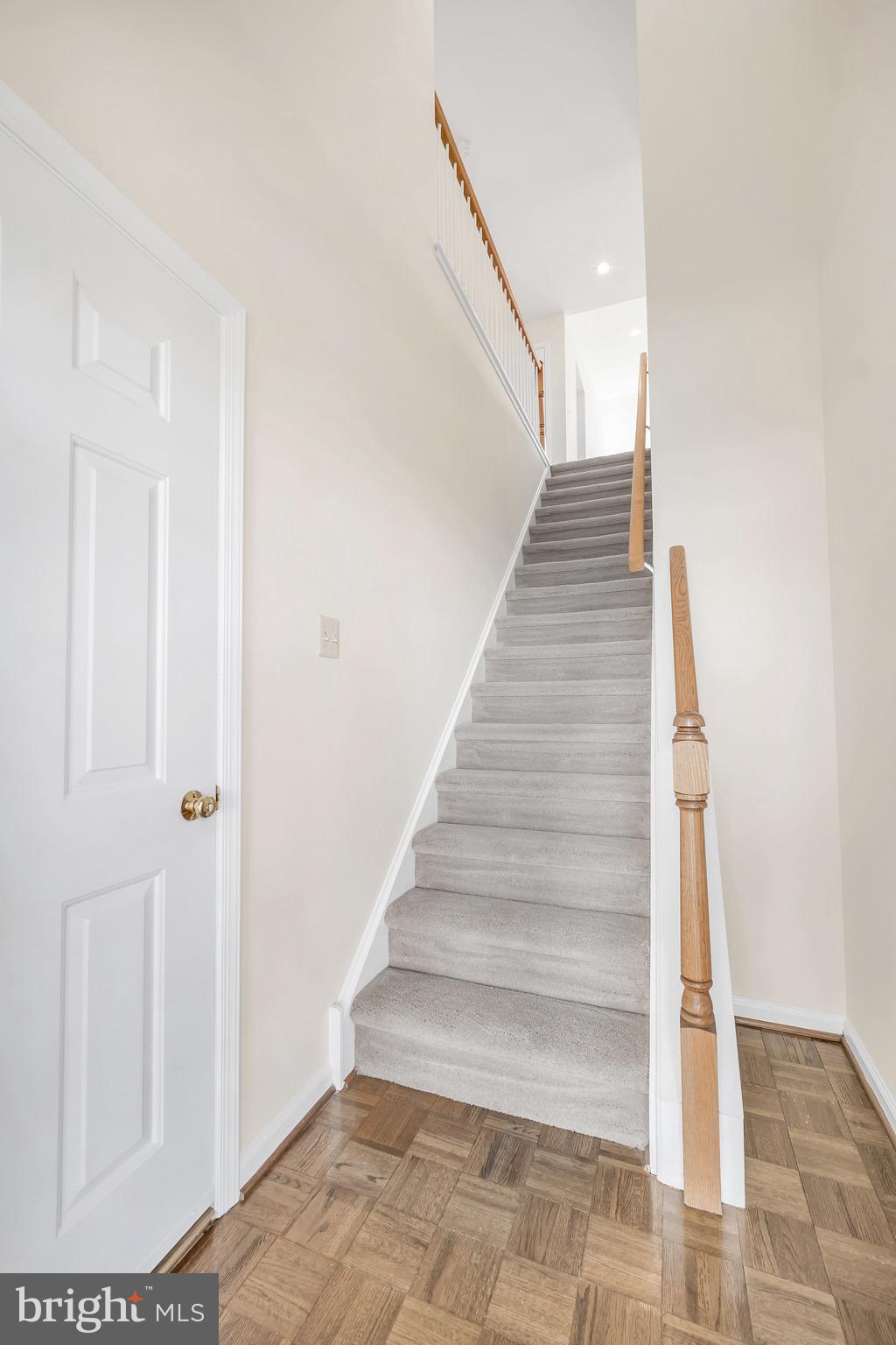 BROOKSTONE - Residential