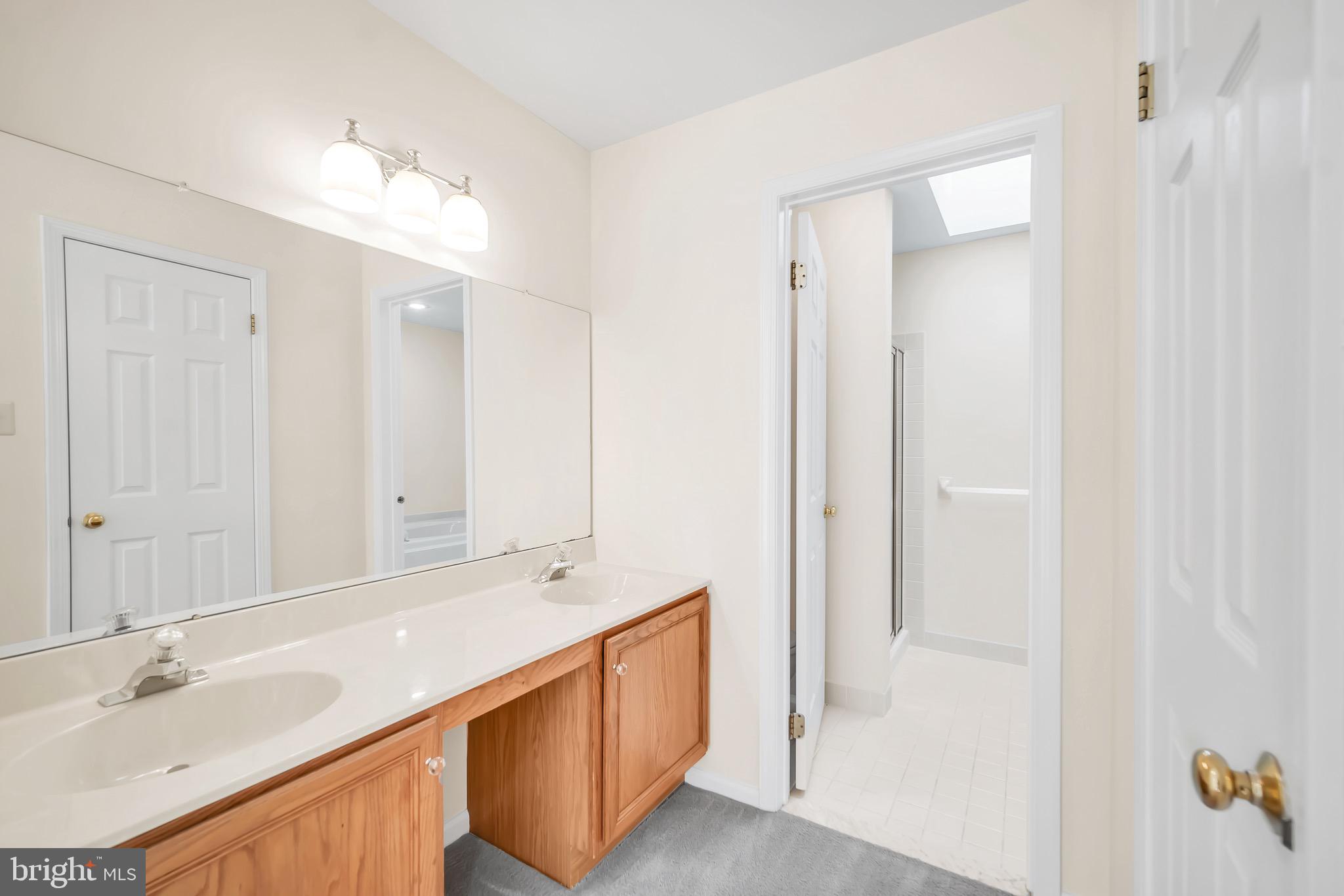 BROOKSTONE - Residential