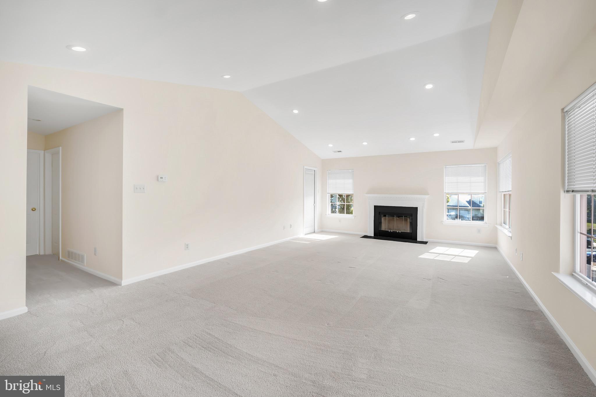 BROOKSTONE - Residential