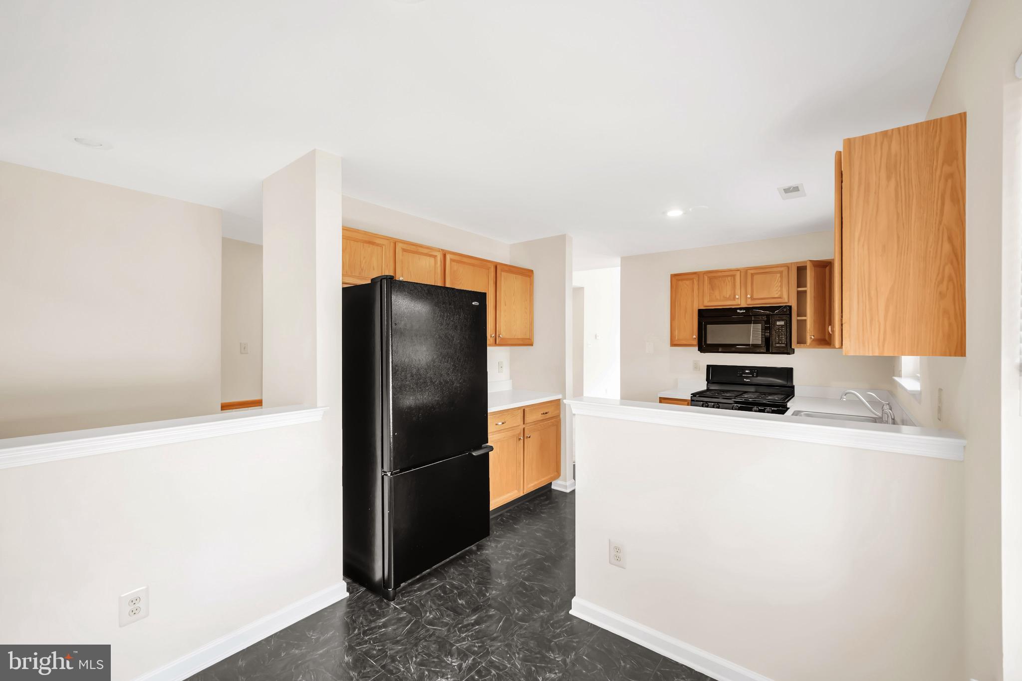 BROOKSTONE - Residential