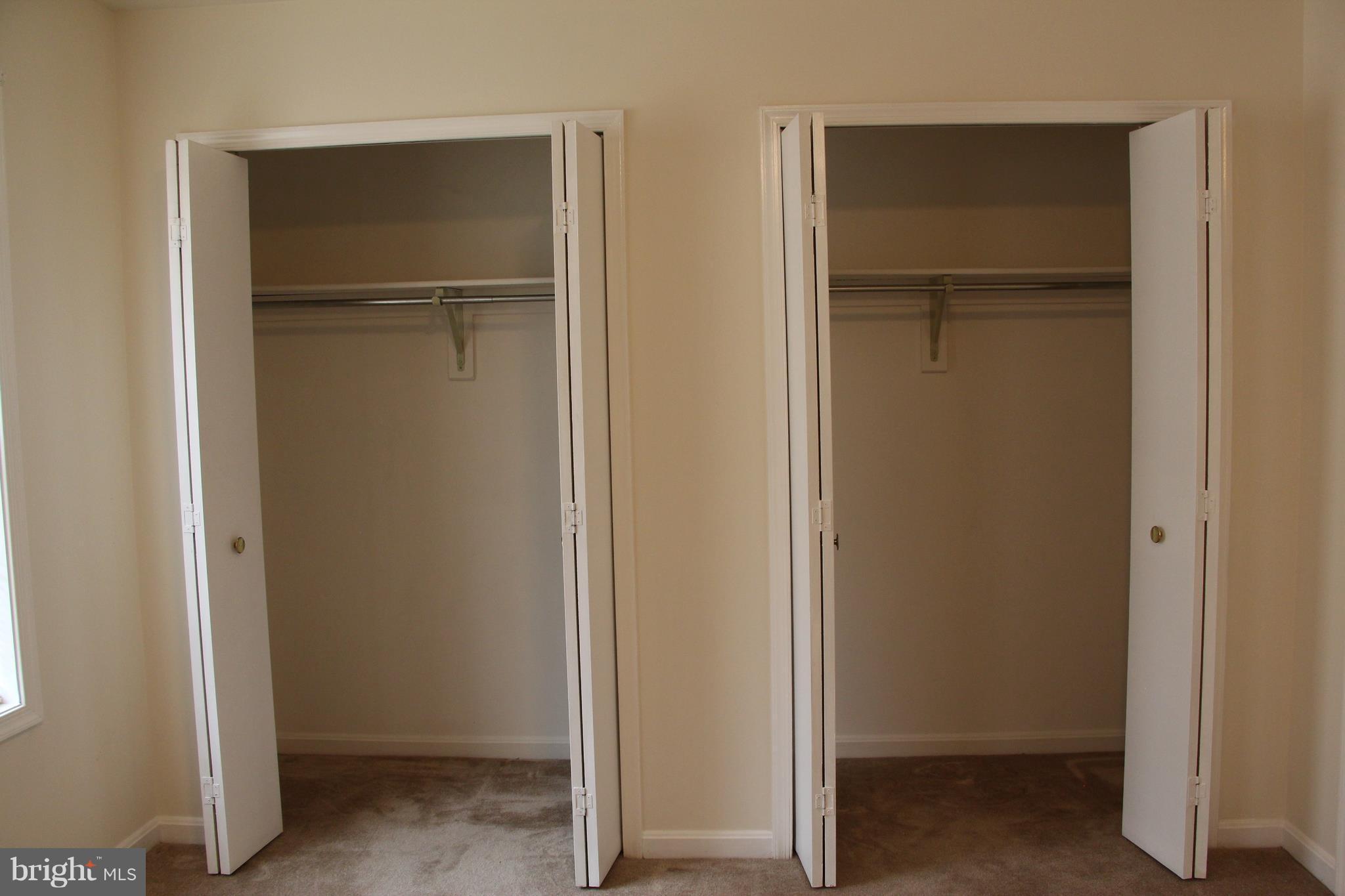 SUNNINGDALE MEADOWS - Residential Lease