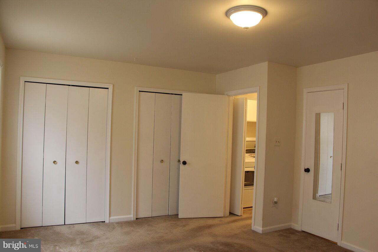 SUNNINGDALE MEADOWS - Residential Lease