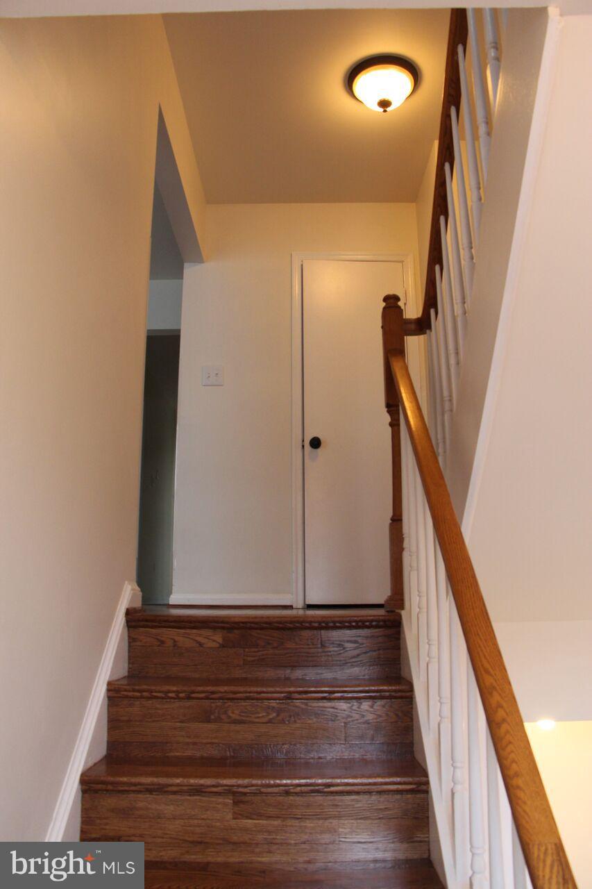 SUNNINGDALE MEADOWS - Residential Lease