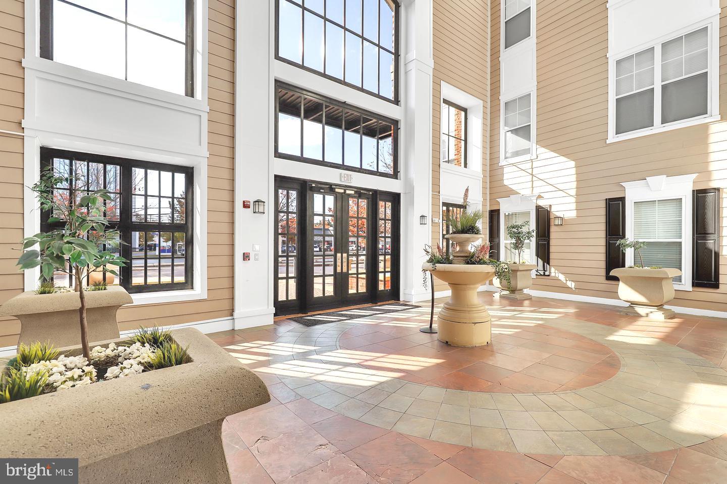 FITZ AT ROCKVILLE TOWN C - Residential