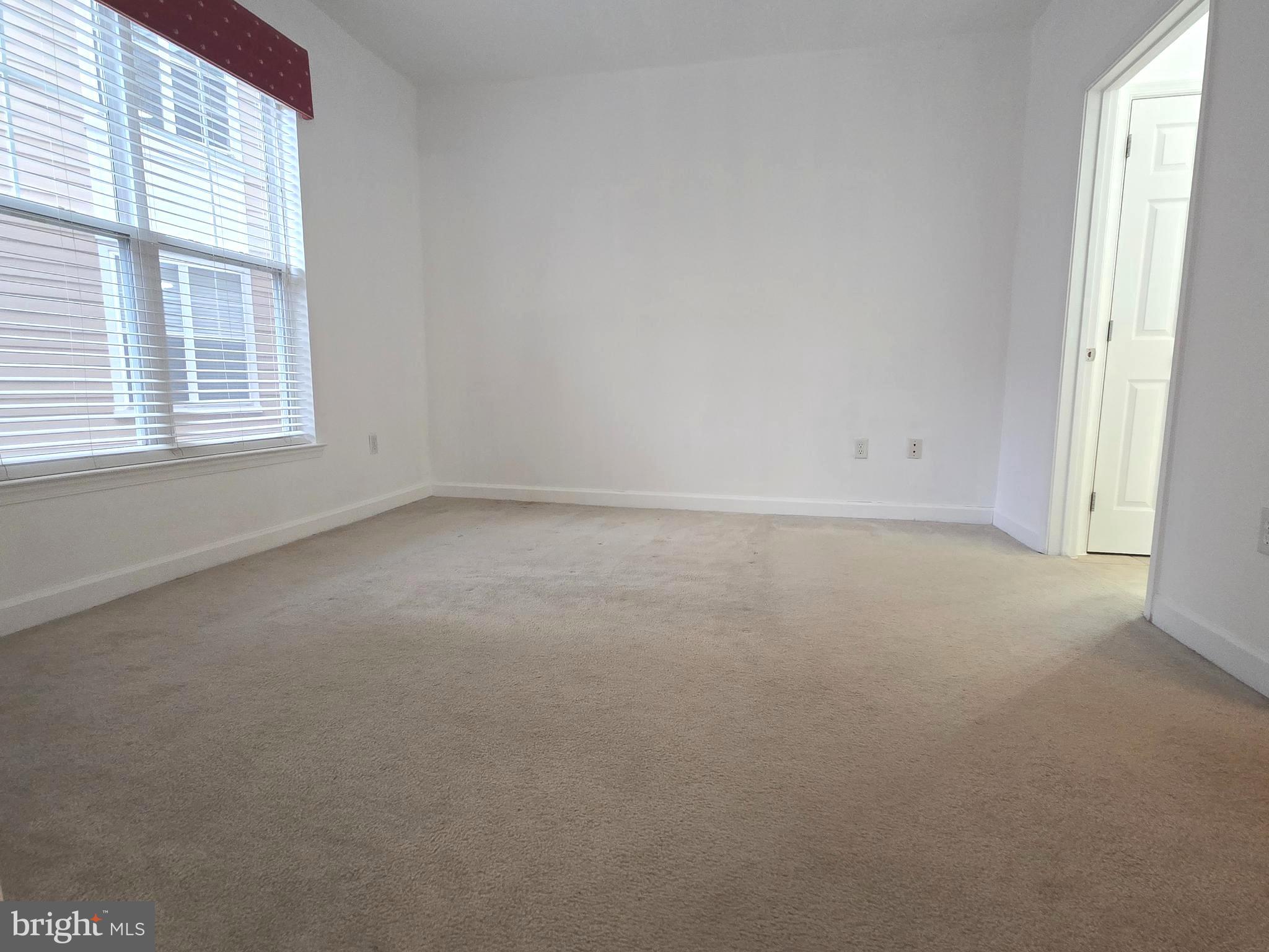 FITZ AT ROCKVILLE TOWN C - Residential