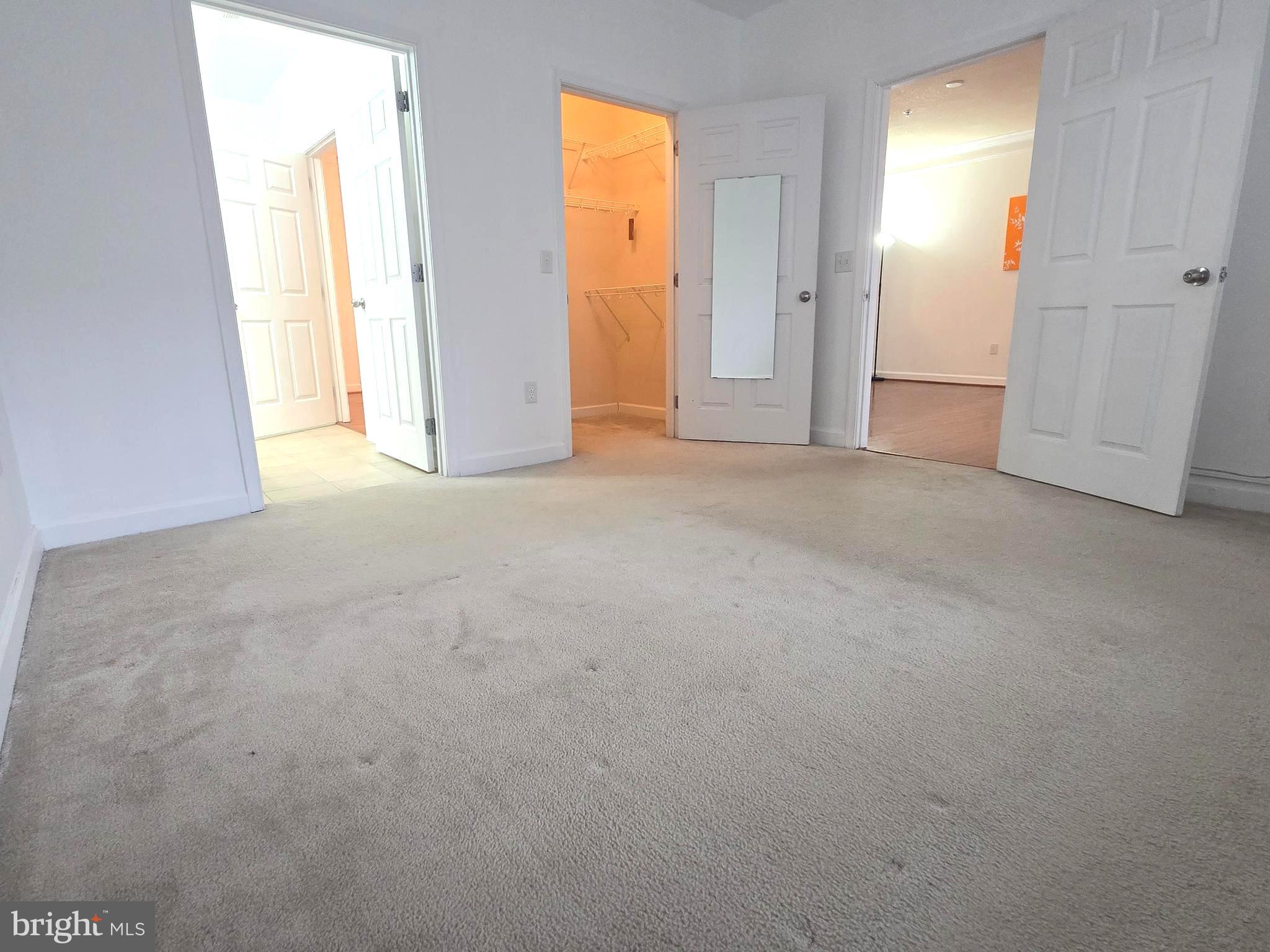 FITZ AT ROCKVILLE TOWN C - Residential
