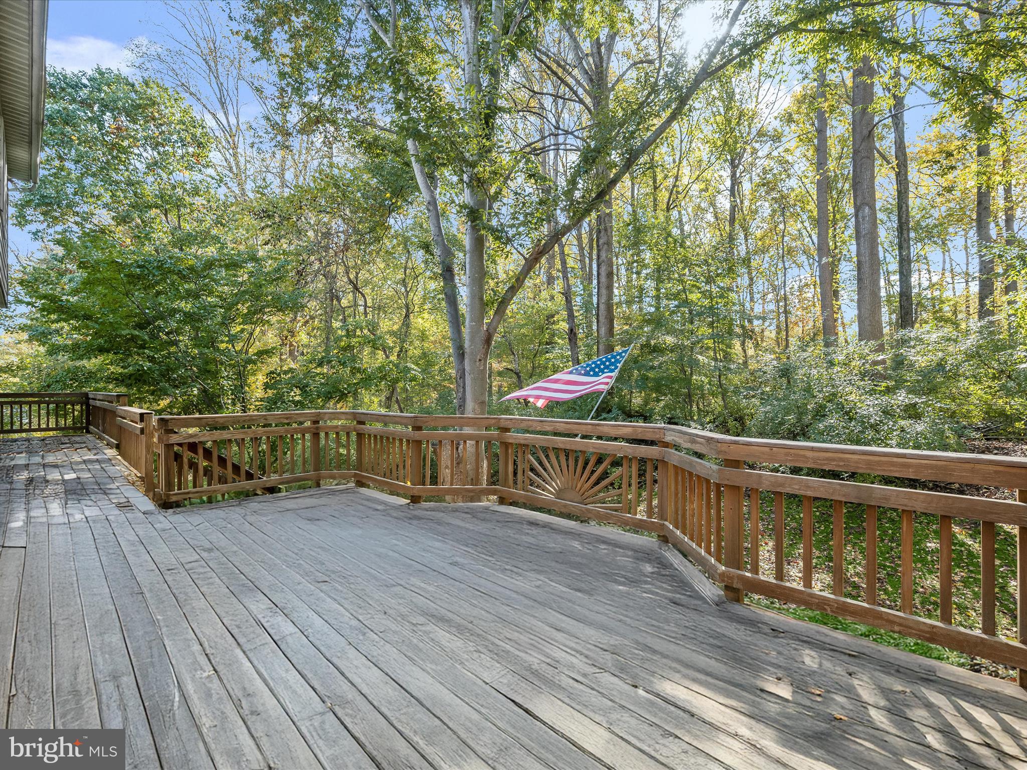 RIVER HILL - Residential