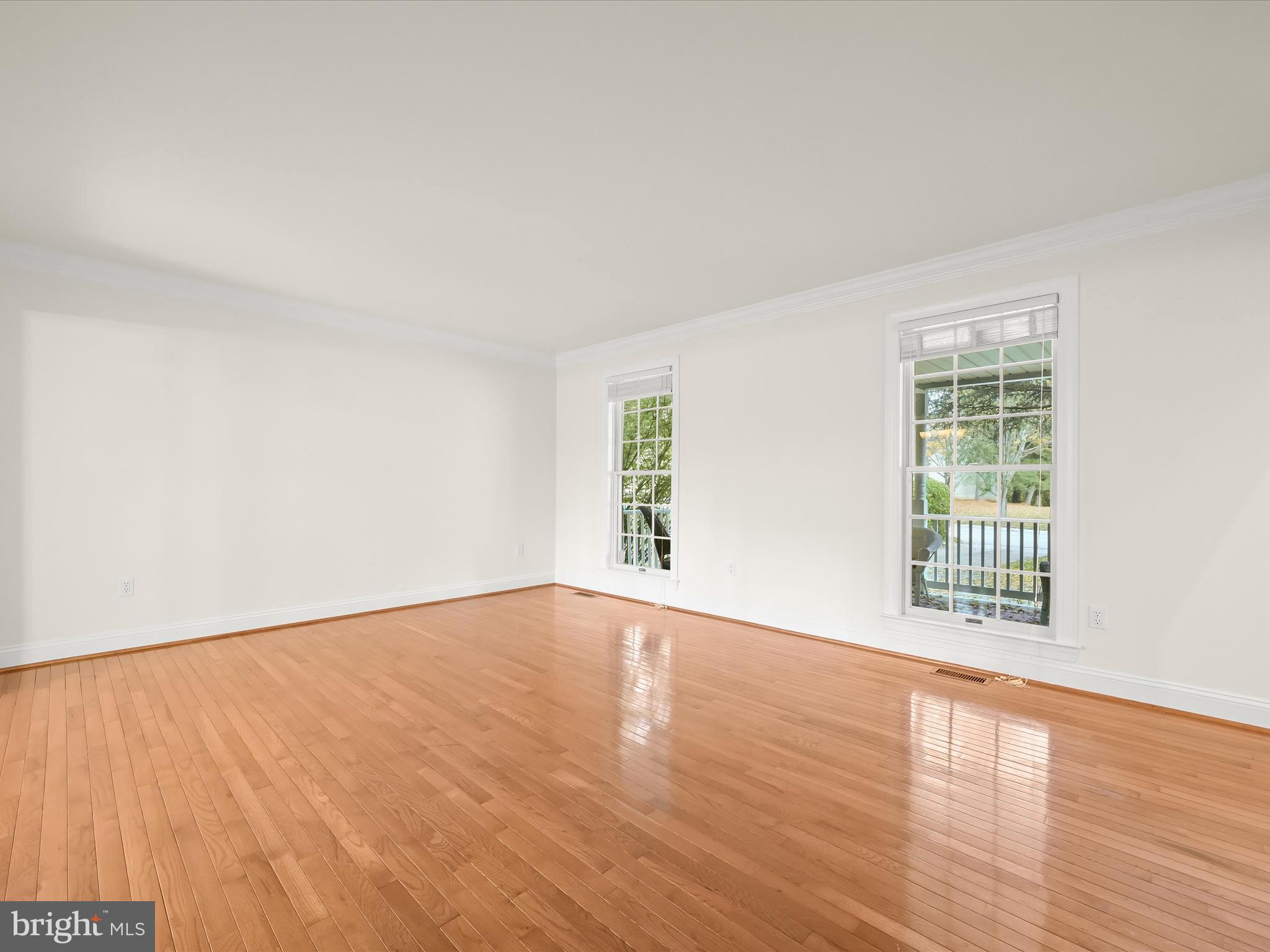 RIVER HILL - Residential