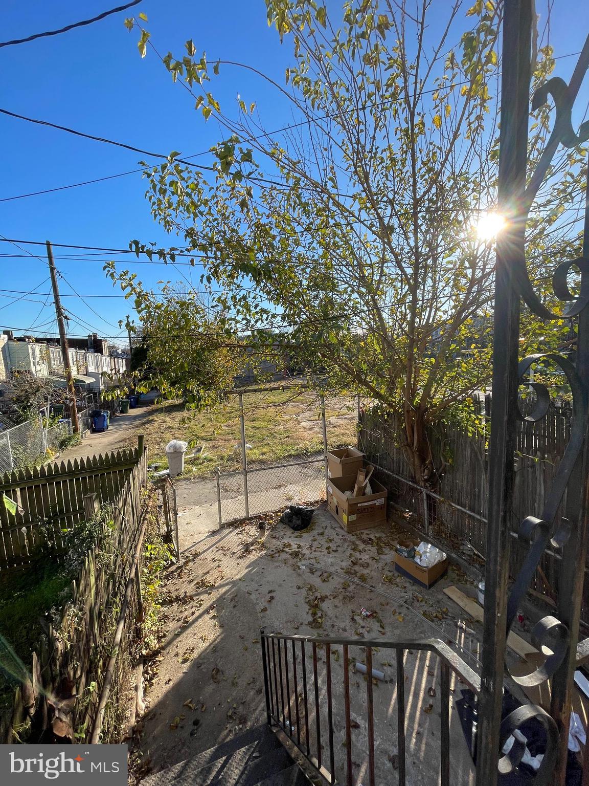 BROADWAY EAST - Residential Lease