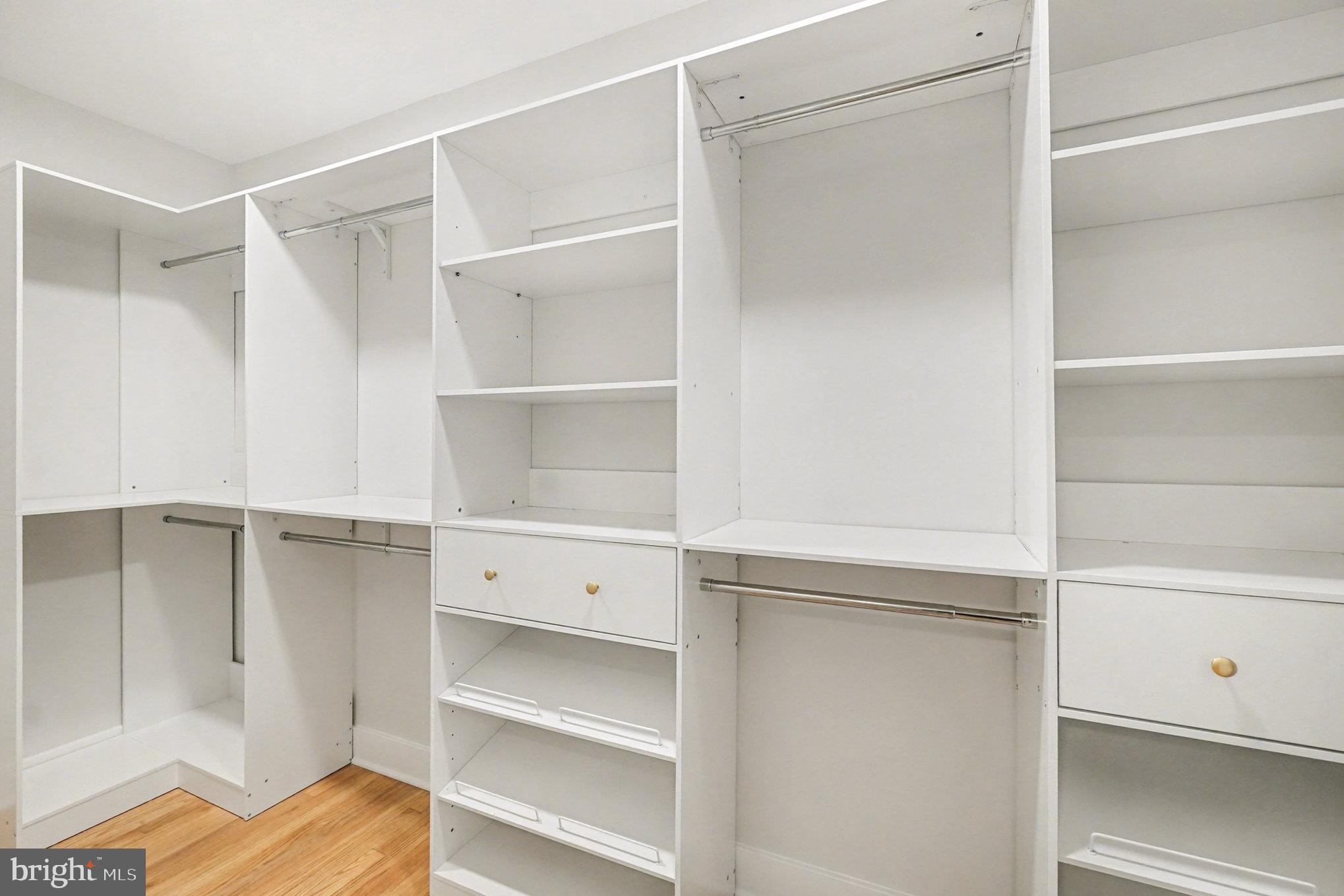 FOREST GREENS - Residential