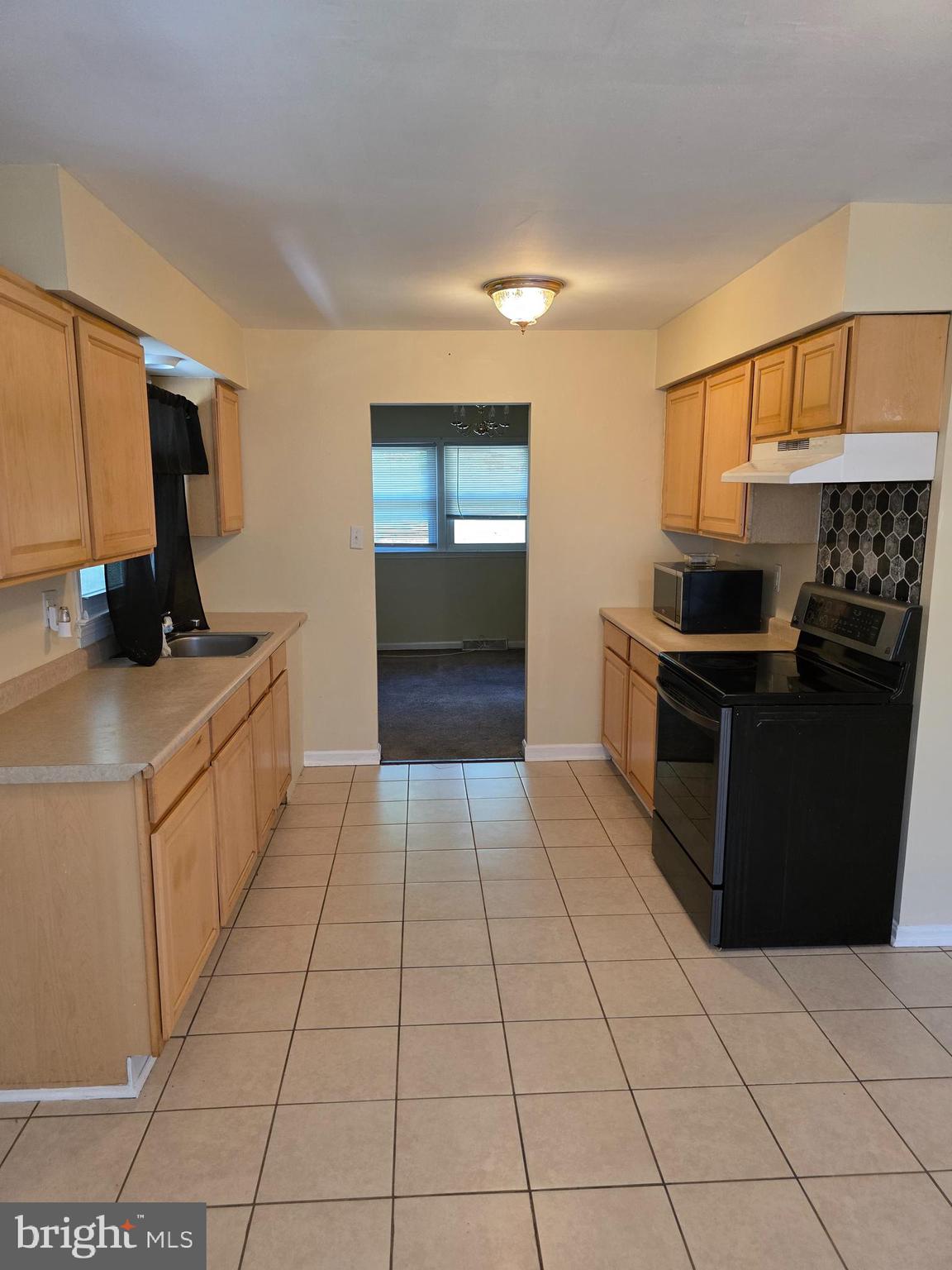 FOREST KNOLLS - Residential