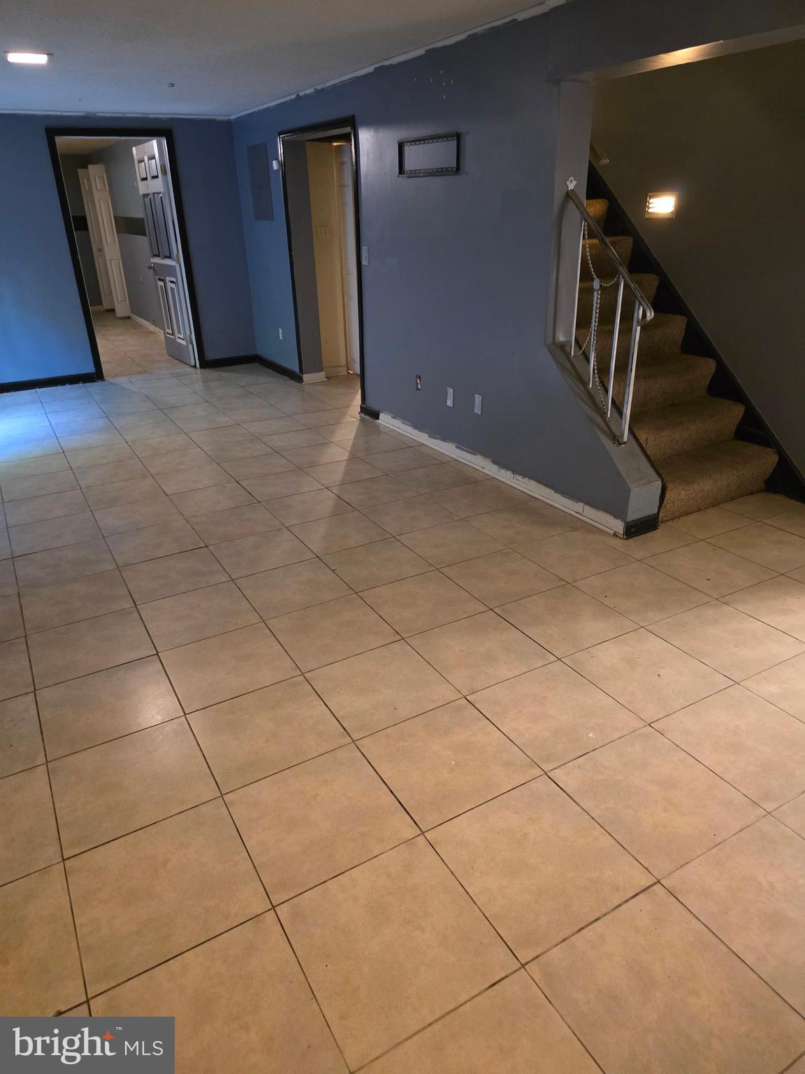 FOREST KNOLLS - Residential