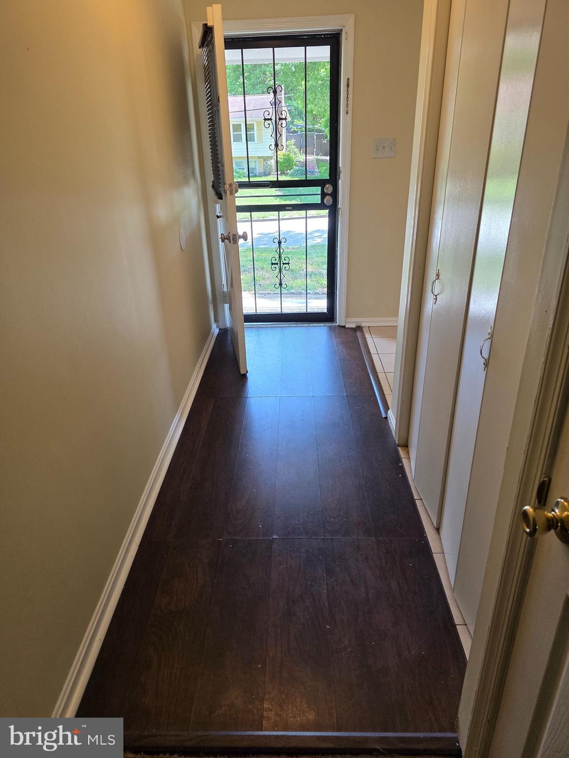 FOREST KNOLLS - Residential