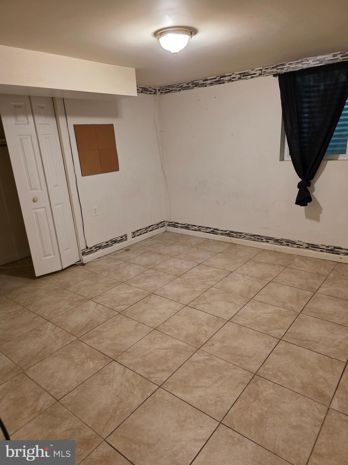 FOREST KNOLLS - Residential