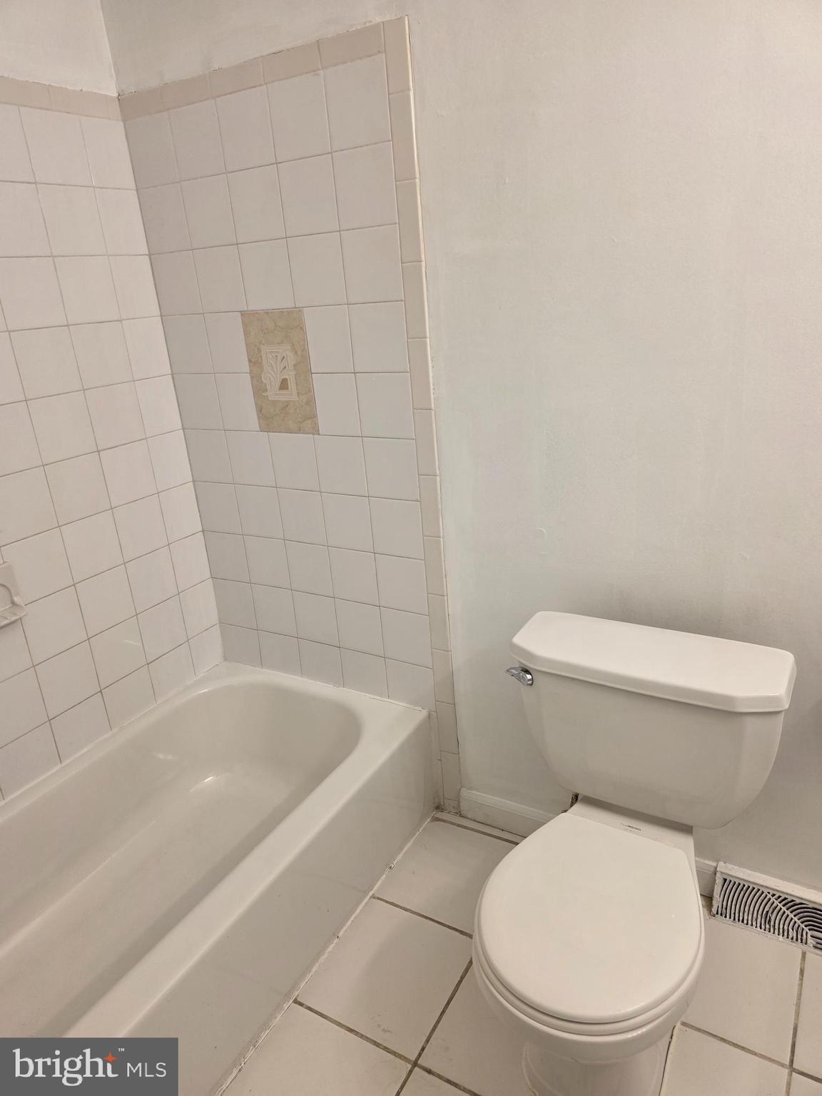 FOREST KNOLLS - Residential