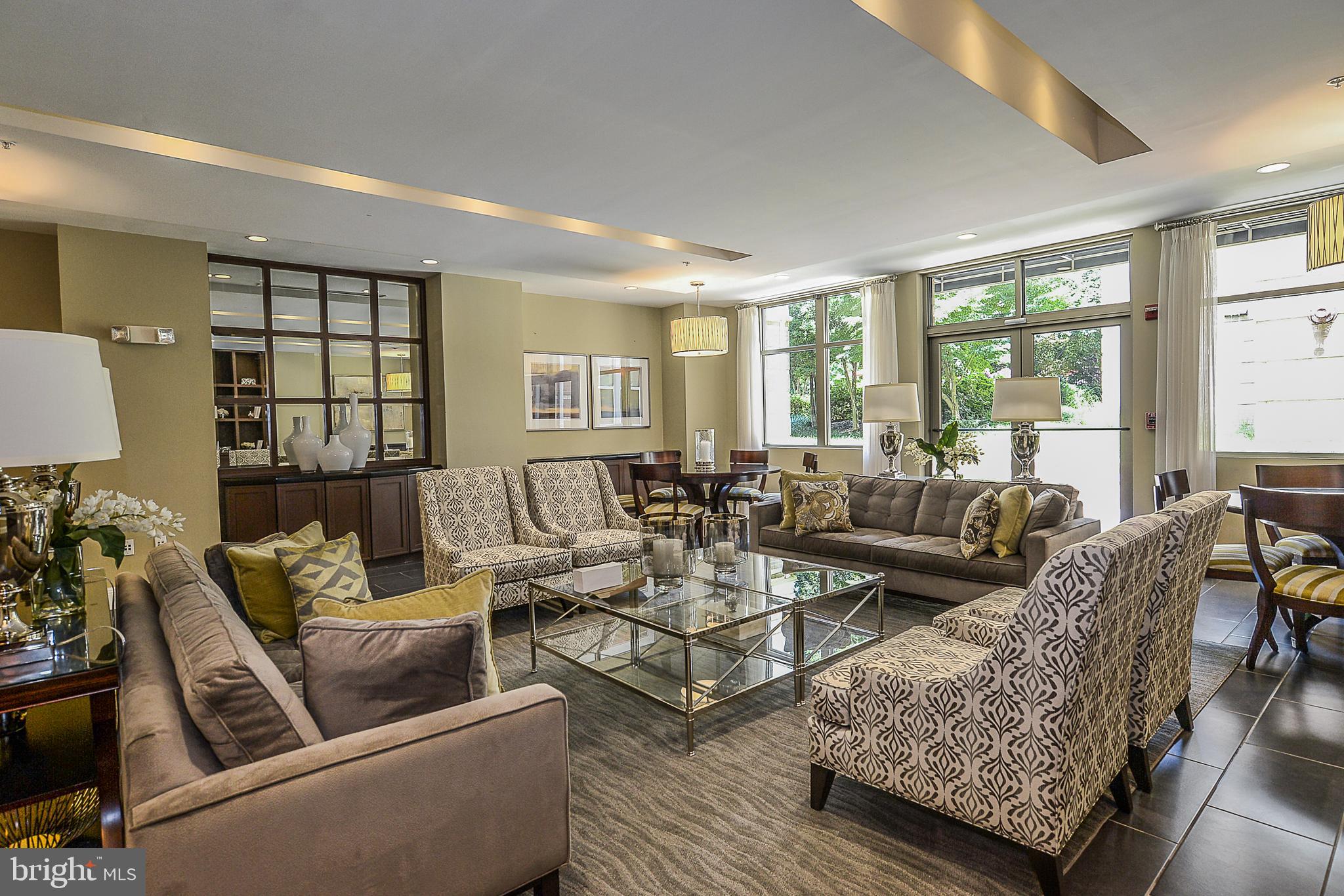 SAVOY AT RESTON TOWN CENTER - Residential Lease