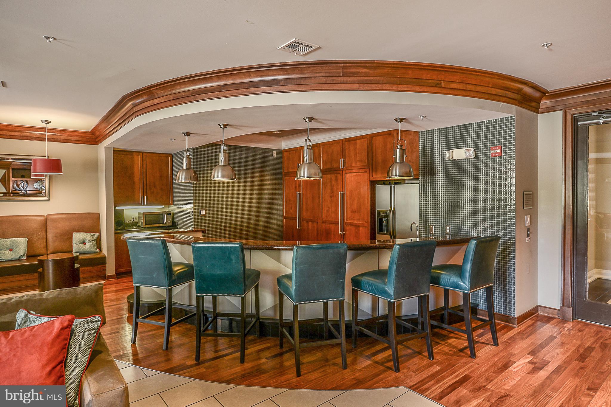 SAVOY AT RESTON TOWN CENTER - Residential Lease